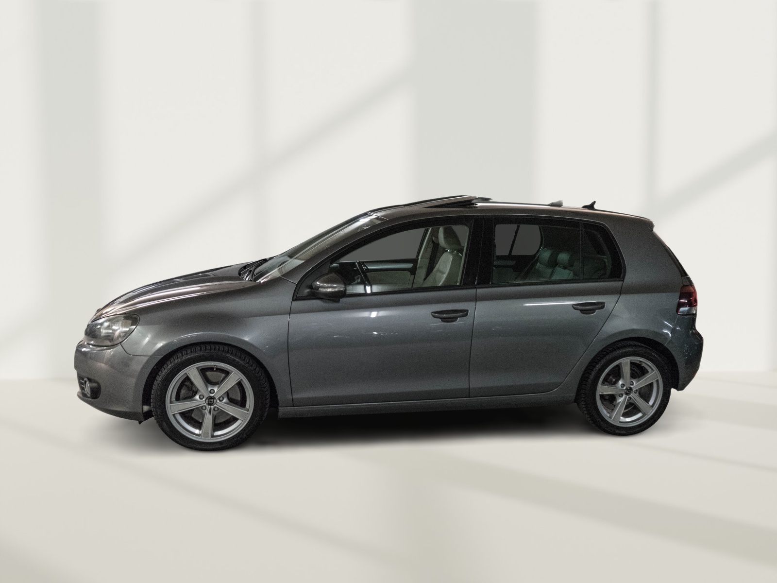 VW Golf VI 1.4 TSI Highline DSG STANDHEIZUNG & AHK-image-4