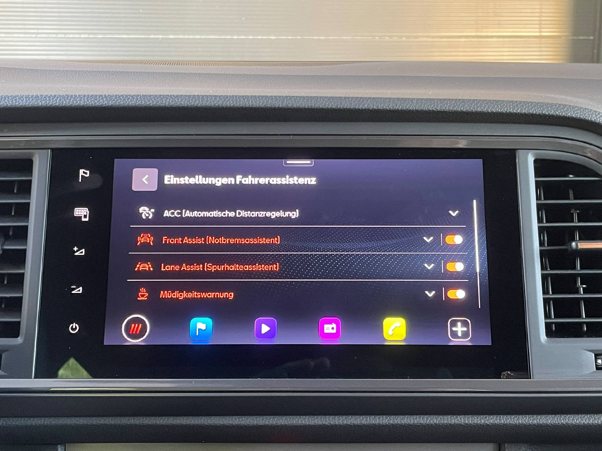 CUPRA Ateca 2.0 TSI VZ 4Drive DSG-image-14