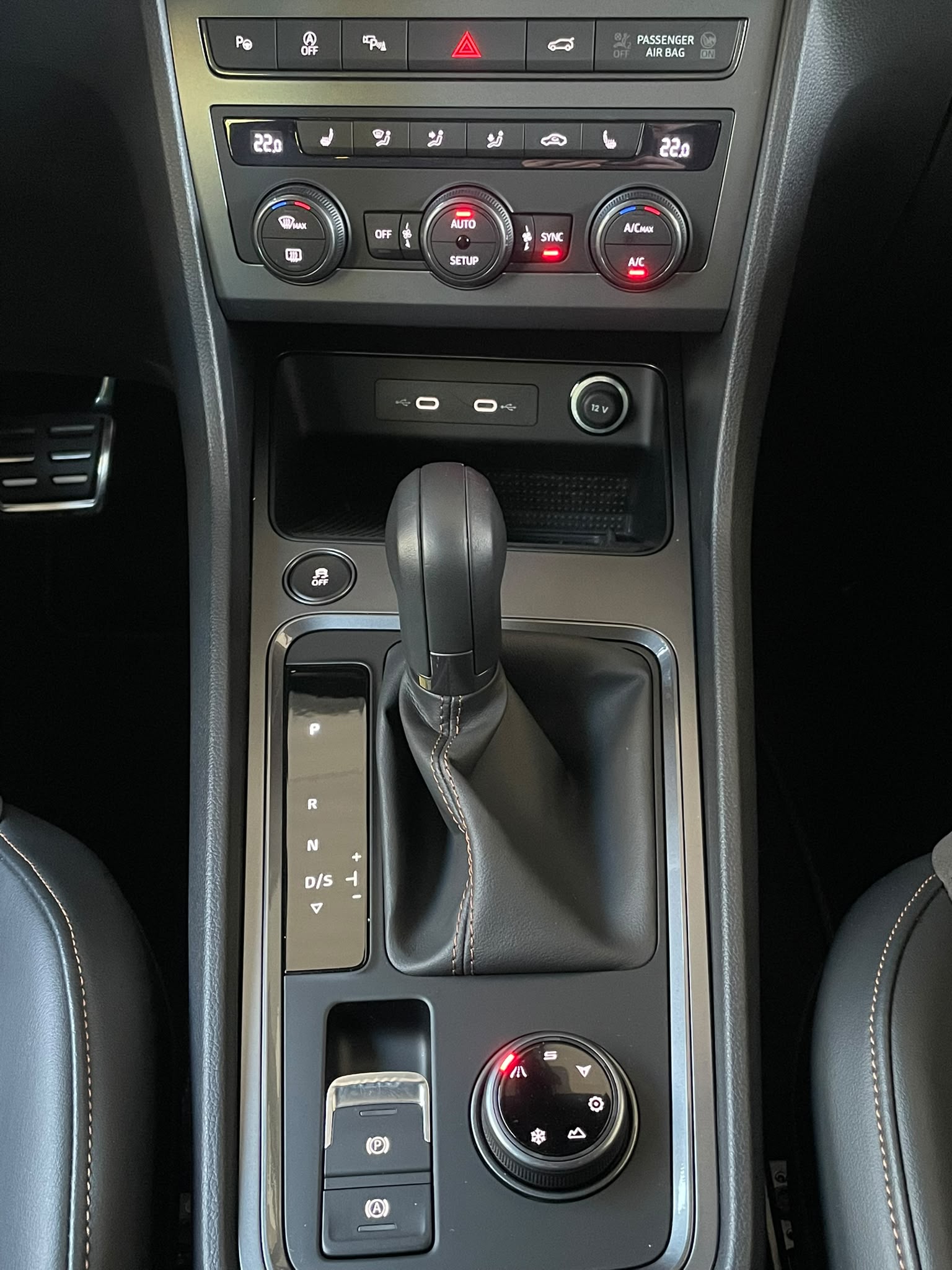 CUPRA Ateca 2.0 TSI VZ 4Drive DSG-image-9