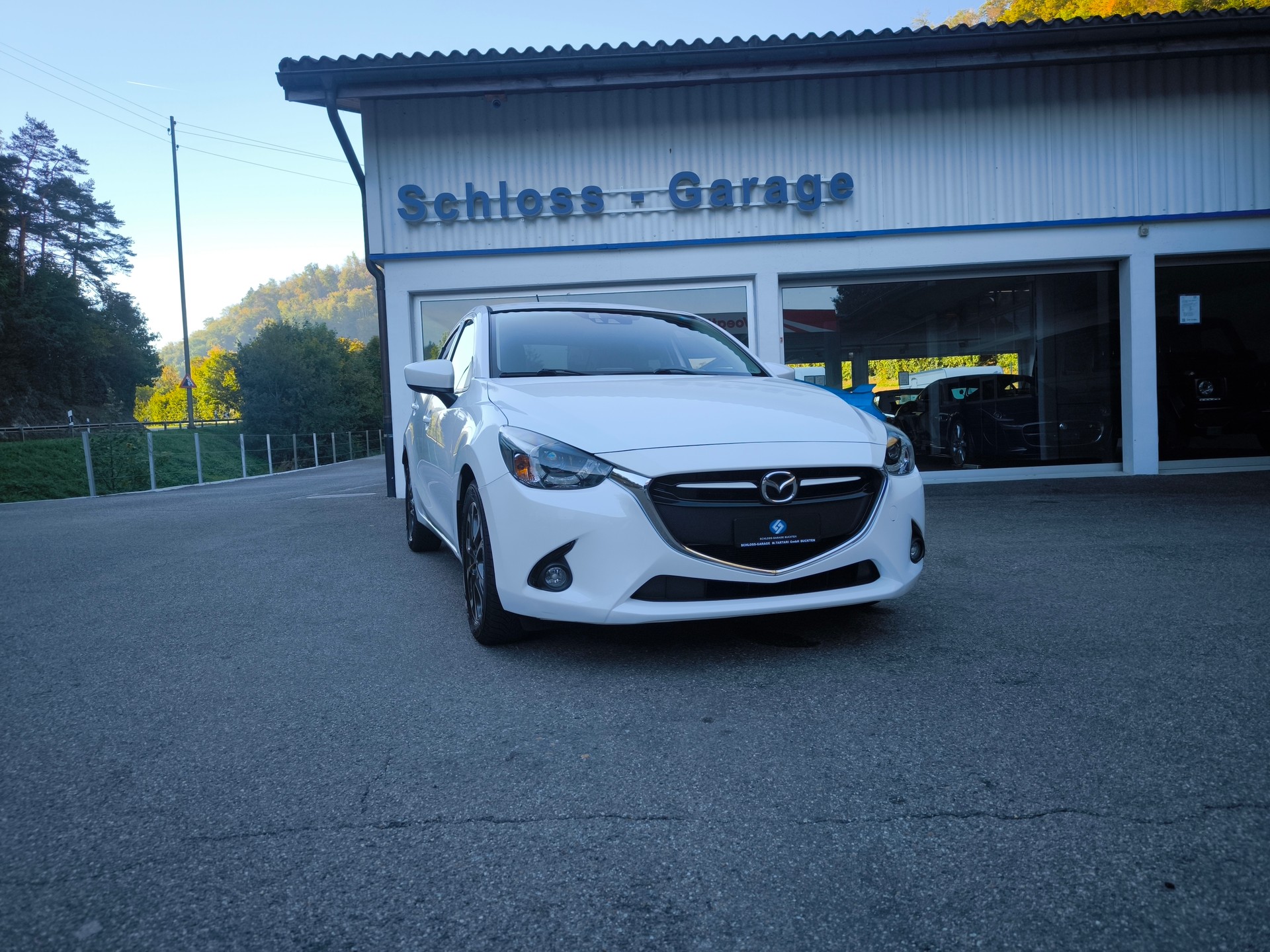 MAZDA 2 1.5i 16V Skyactiv-G Revolution Drive-image-2