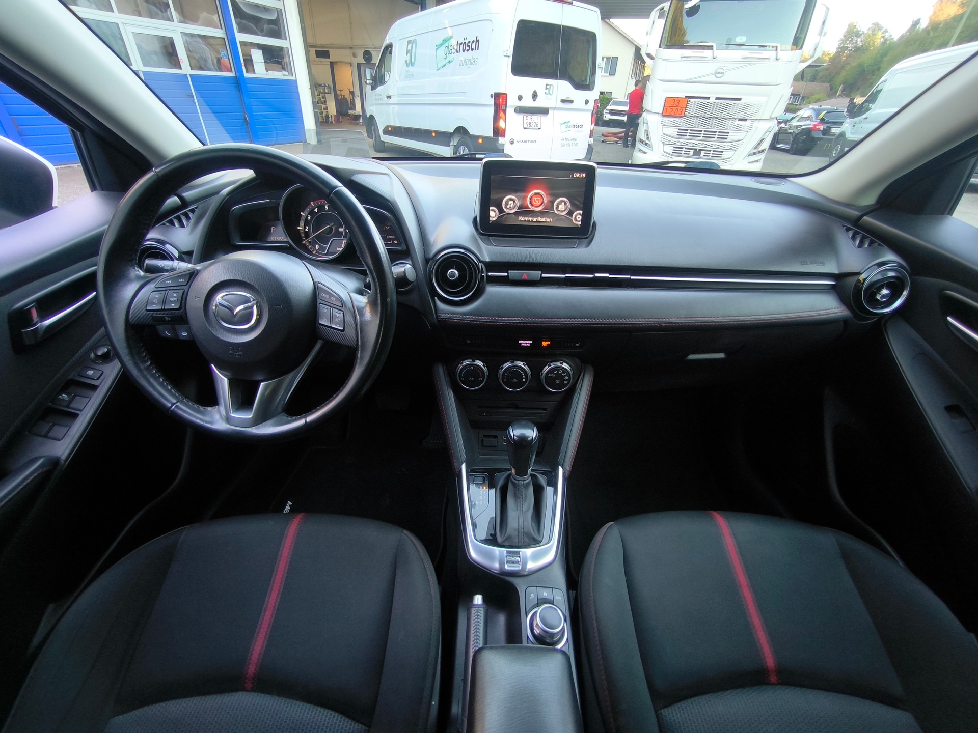 MAZDA 2 1.5i 16V Skyactiv-G Revolution Drive-image-19