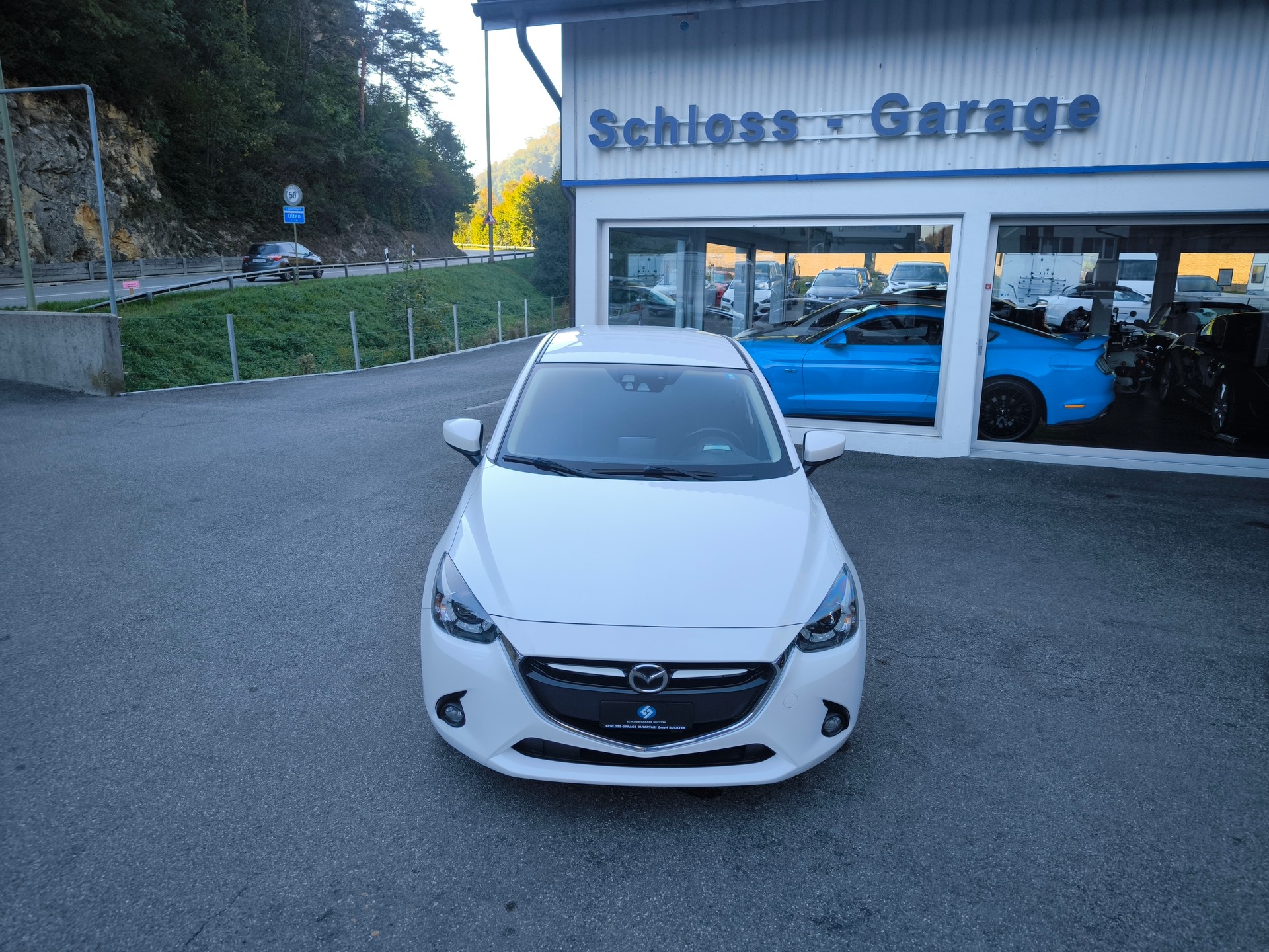 MAZDA 2 1.5i 16V Skyactiv-G Revolution Drive-image-4