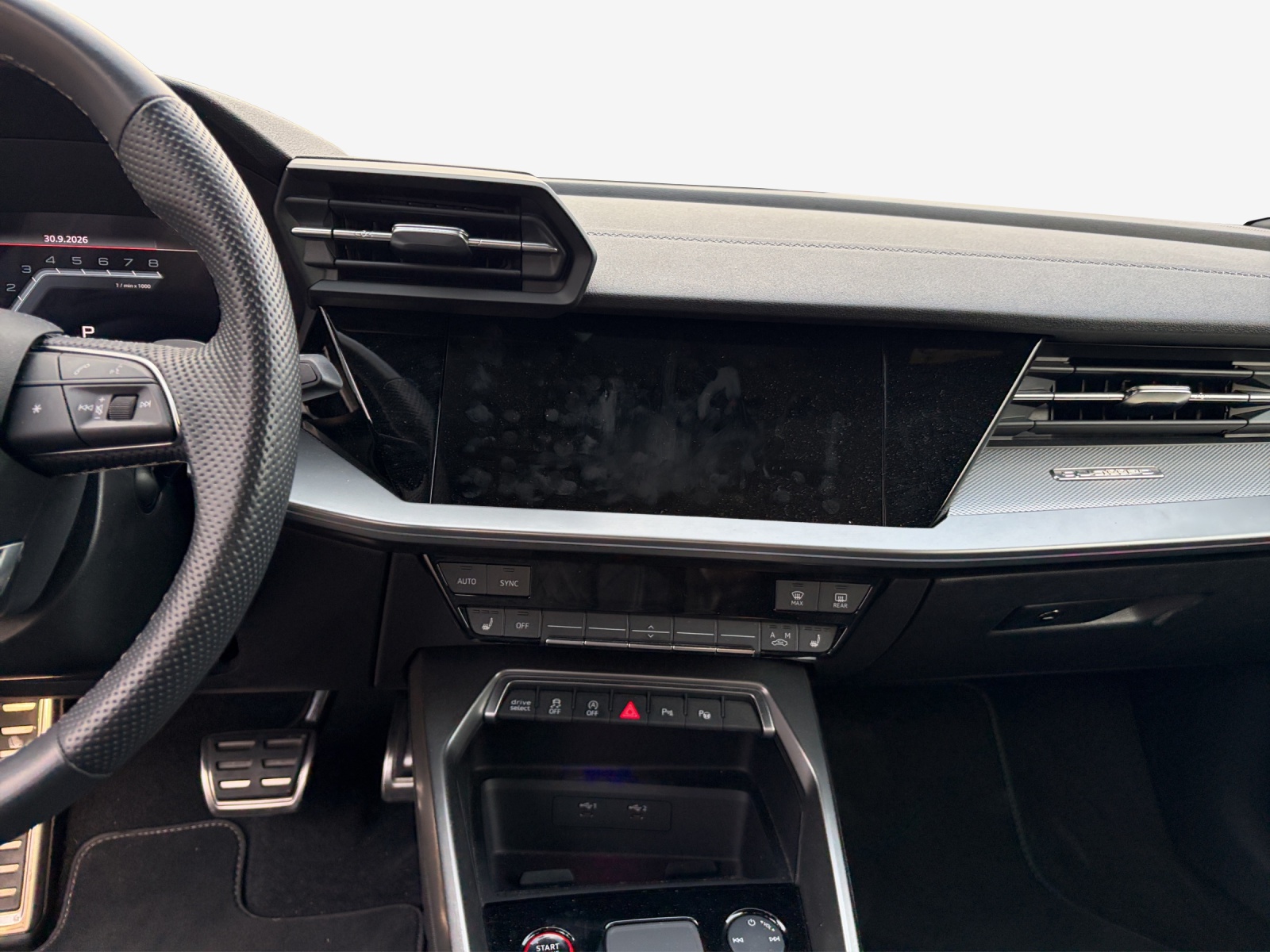 AUDI S3 Sportback 2.0 TFSI quattro S-tronic-image-10