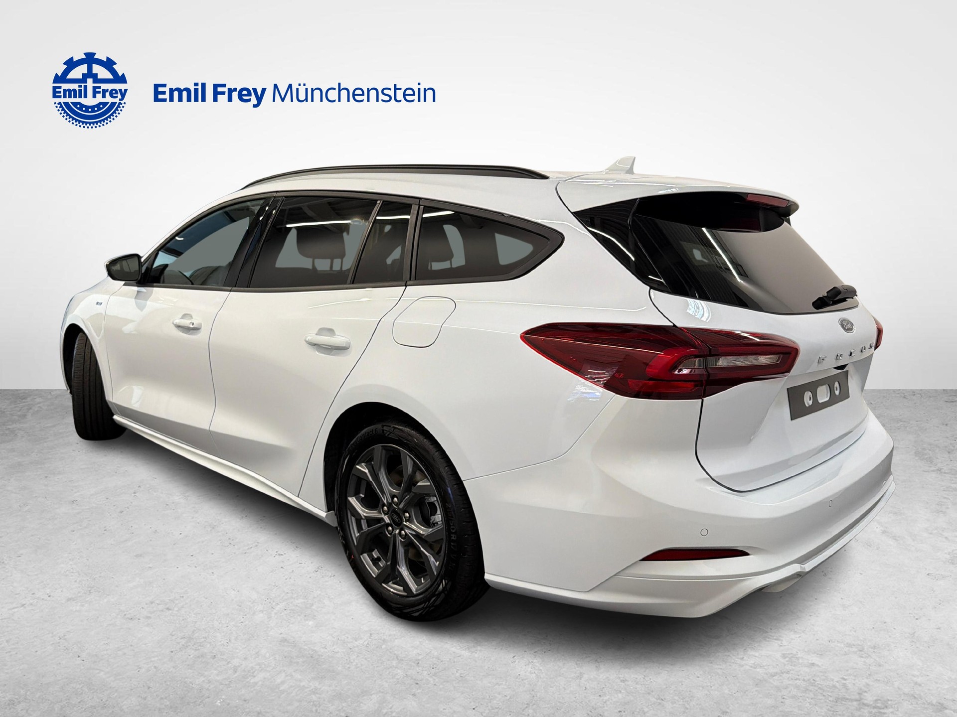 FORD Focus Station Wagon 1.0i EcoB Hybrid 155 ST-Line X-image-2