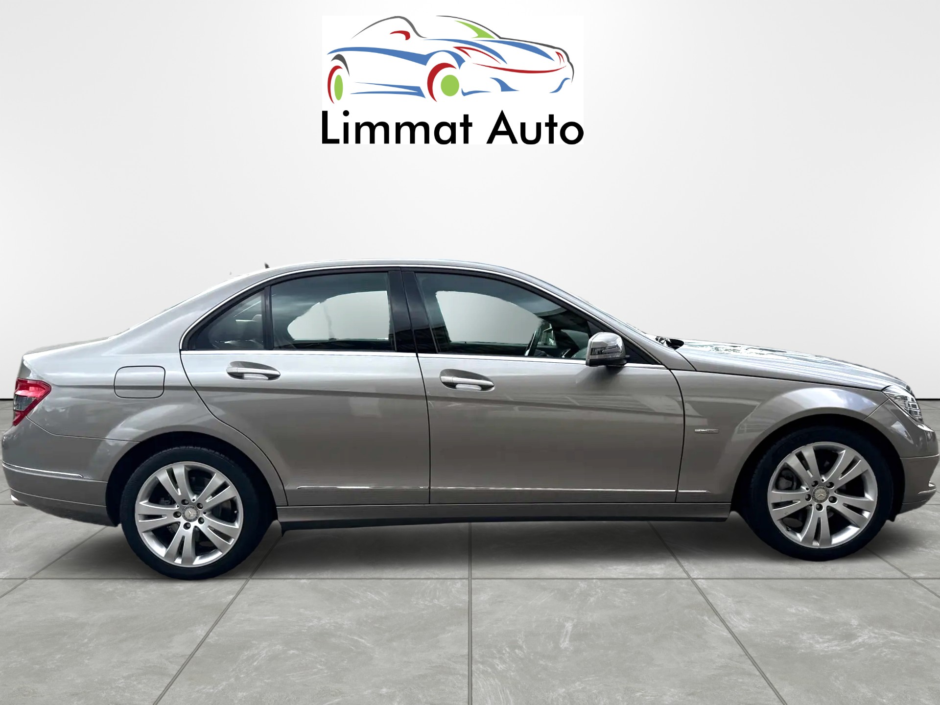 MERCEDES-BENZ C 300 (280) Avantgarde 7G-Tronic-image-6