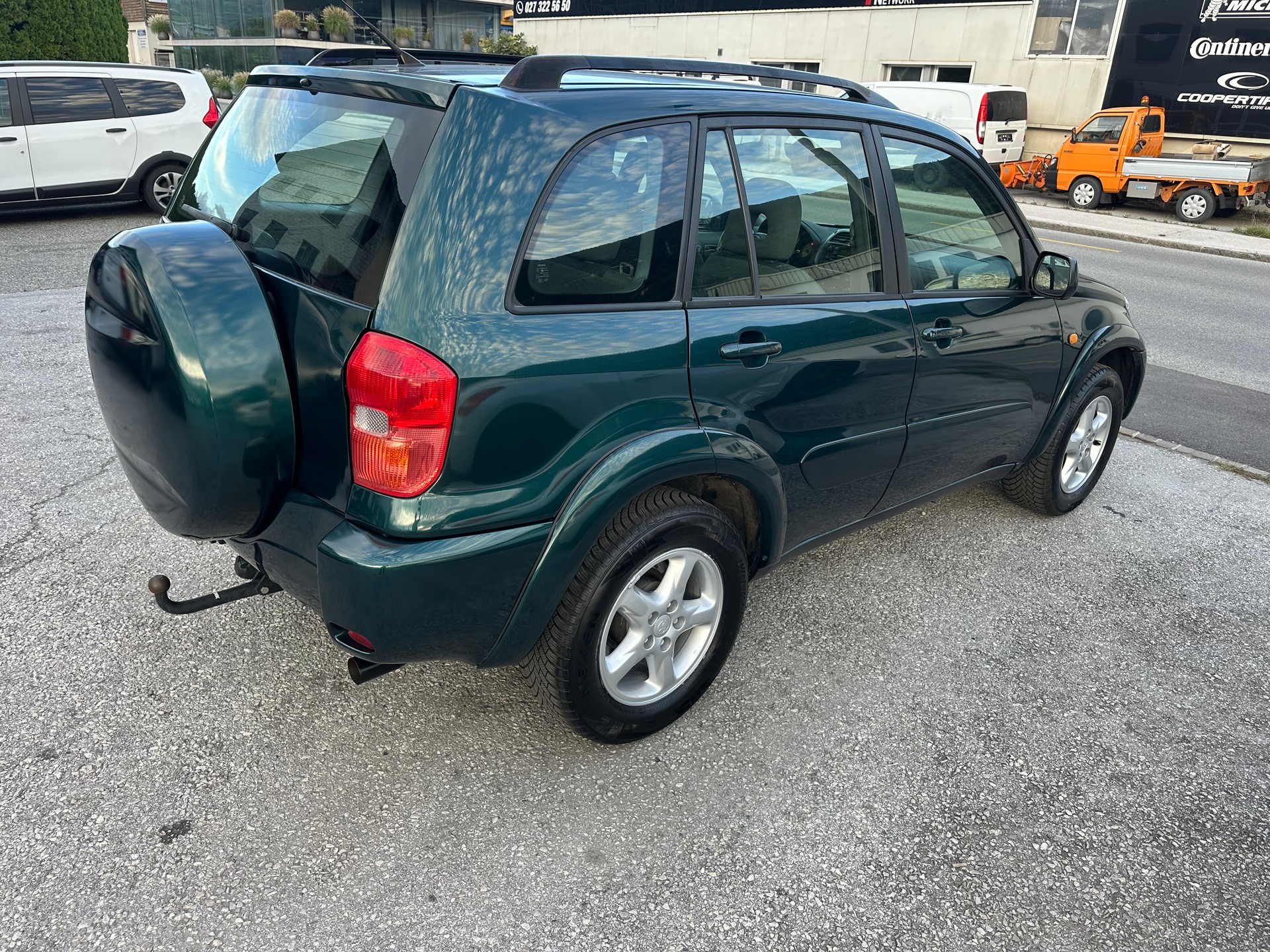 TOYOTA RAV-4 2.0 16V Linea Terra-image-3