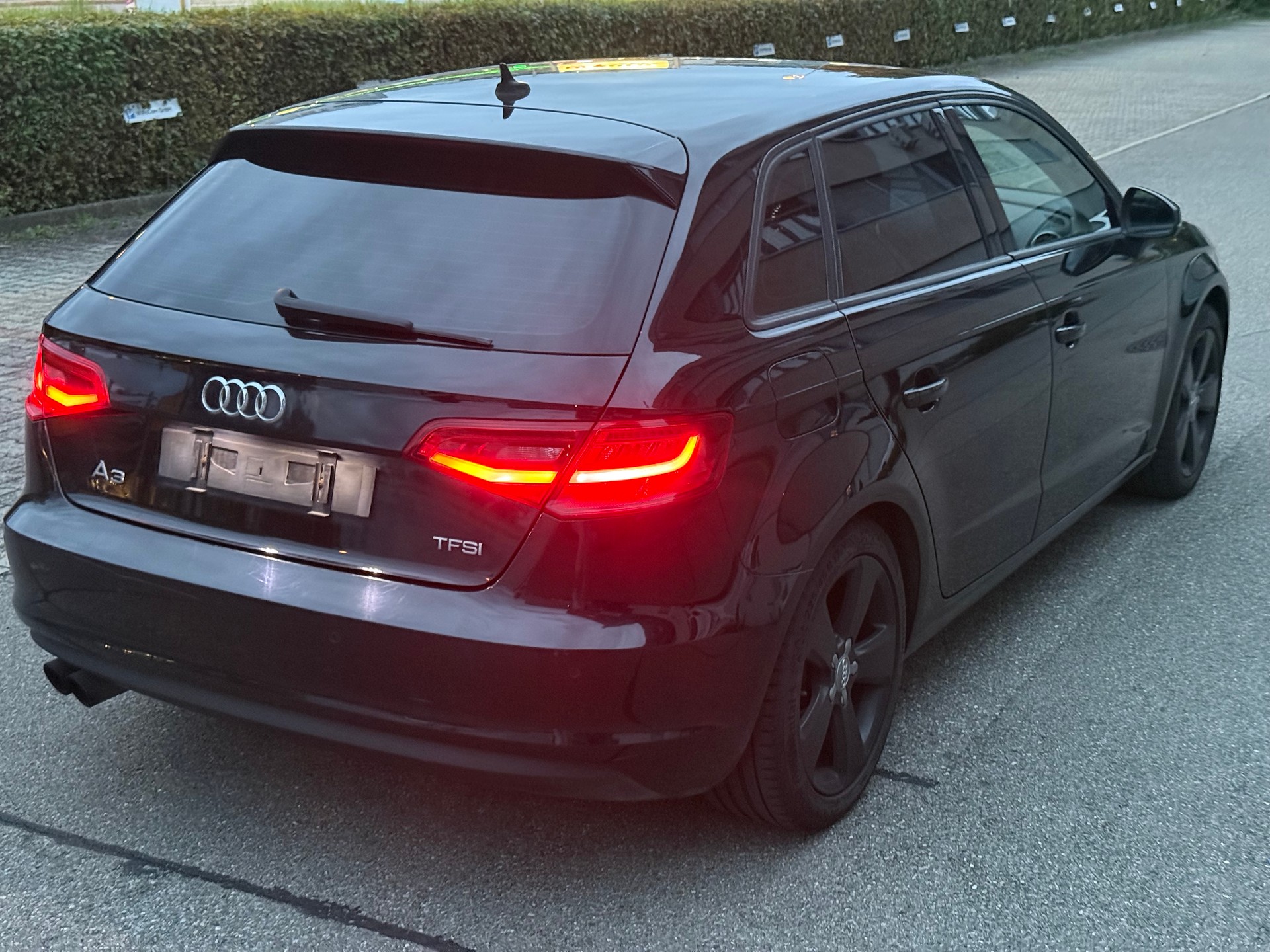 AUDI A3 Sportback 1.4 TFSI Ambiente-image-3