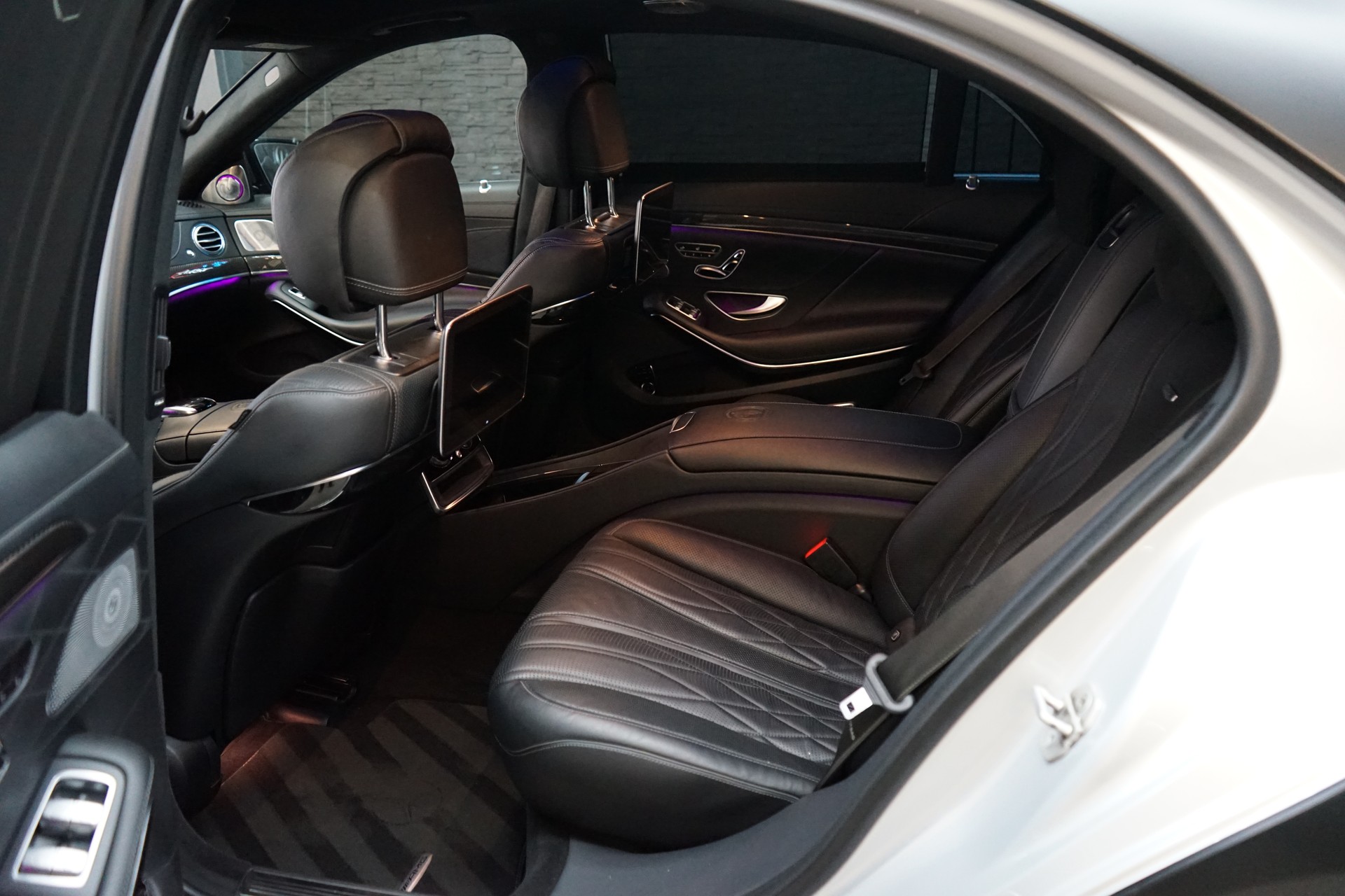MERCEDES-BENZ S 63 AMG L 4Matic+ 9G-Tronic-image-21