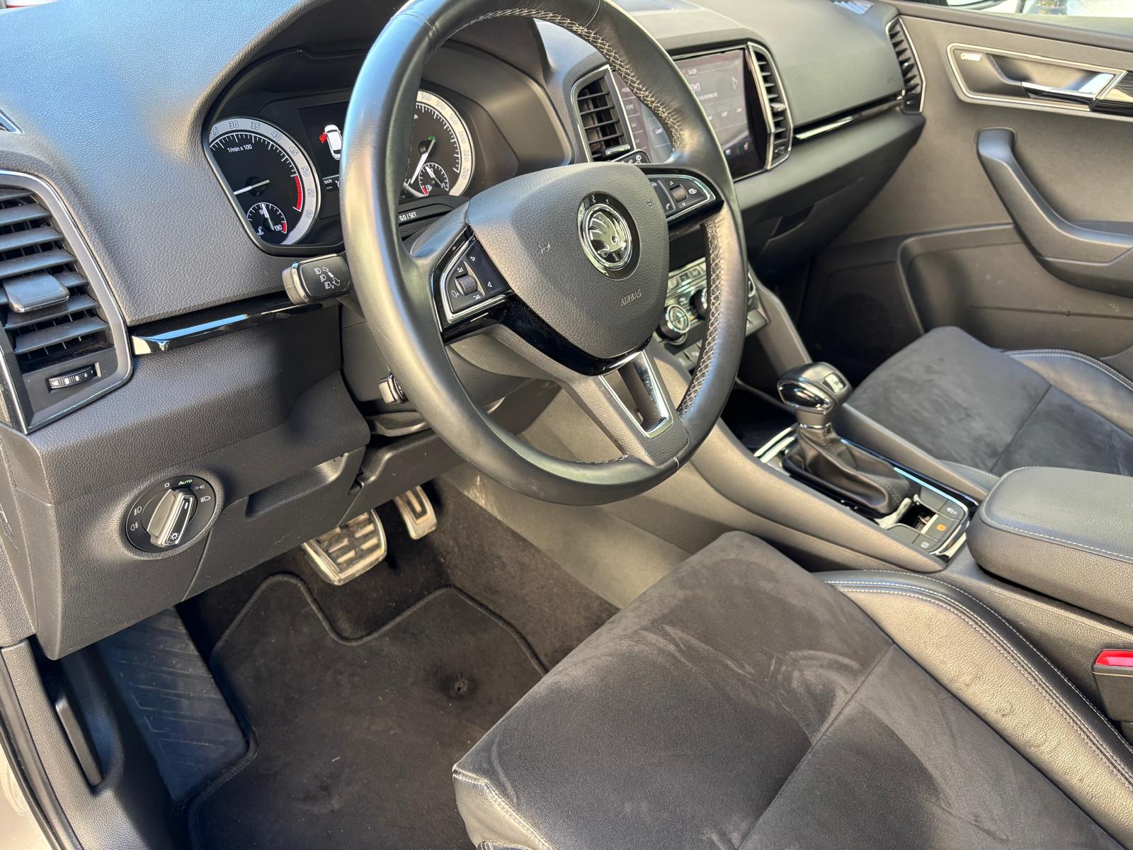 SKODA Karoq 2.0 TDI CR Ambition 4x4 DSG-image-8