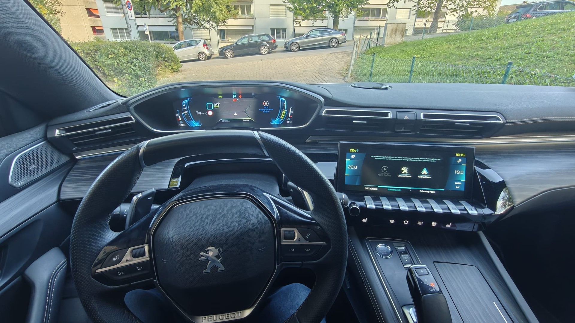 PEUGEOT GT Pack-image-4