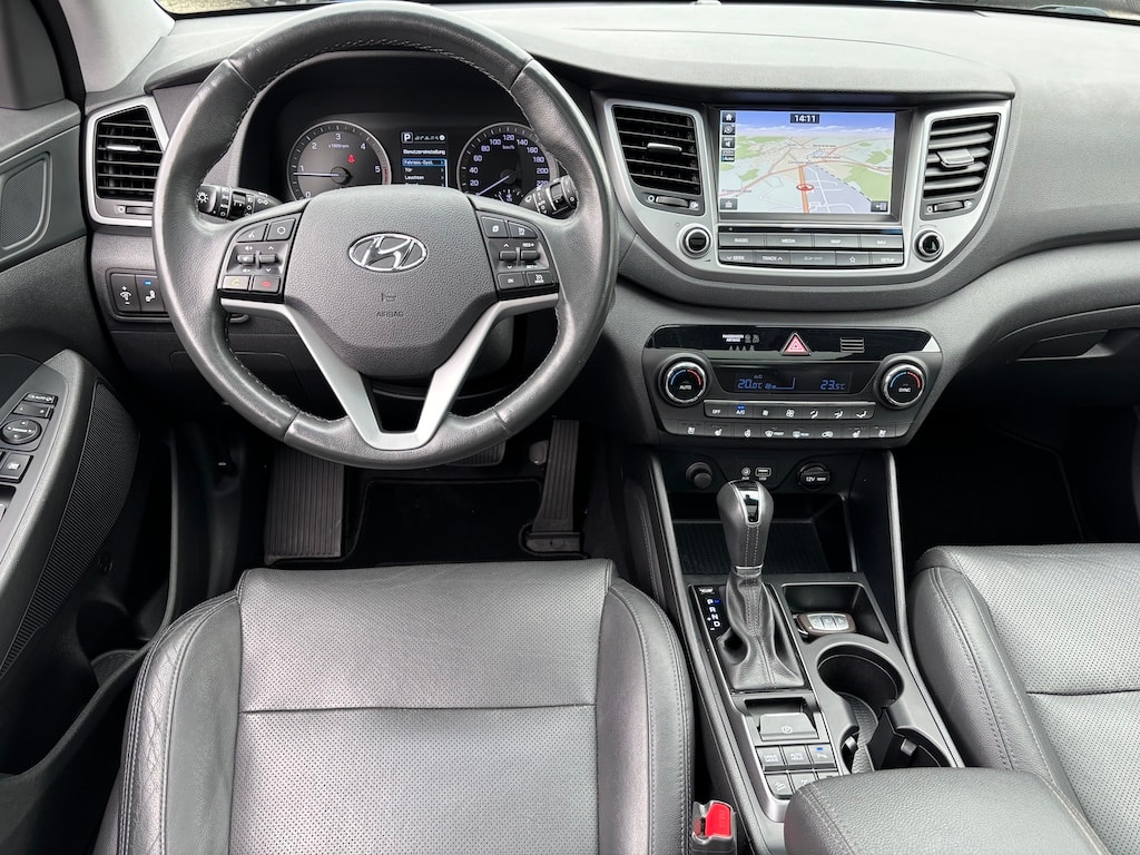 HYUNDAI Tucson 2.0 CRDI Vertex 4WD Automatic-image-10