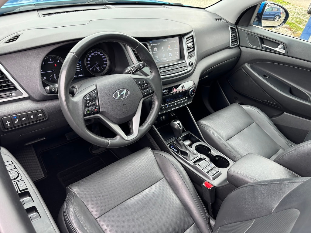 HYUNDAI Tucson 2.0 CRDI Vertex 4WD Automatic-image-9