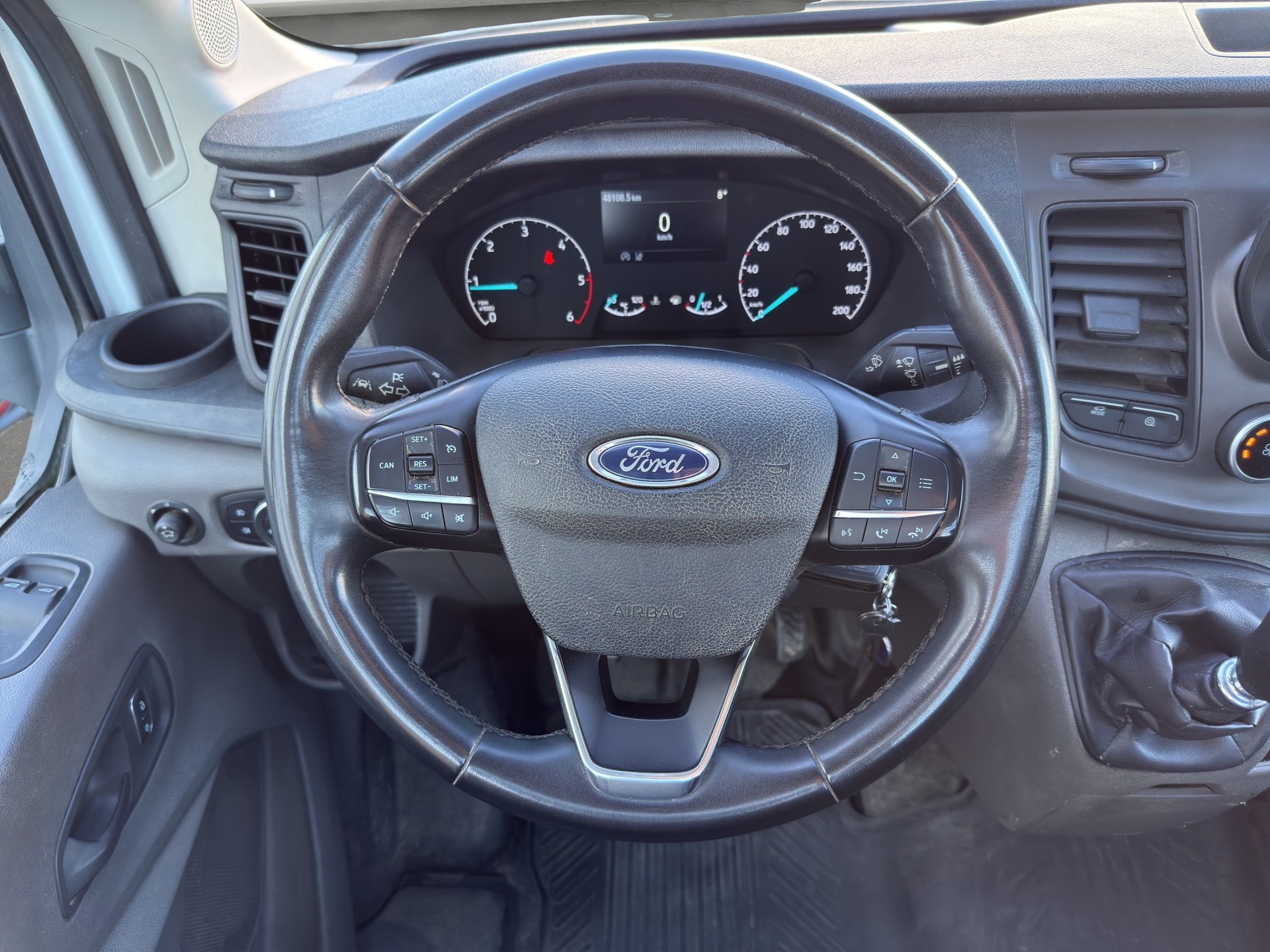 FORD Transit 350 L2 Trend 2.0 TDCi 170 RWD-image-12