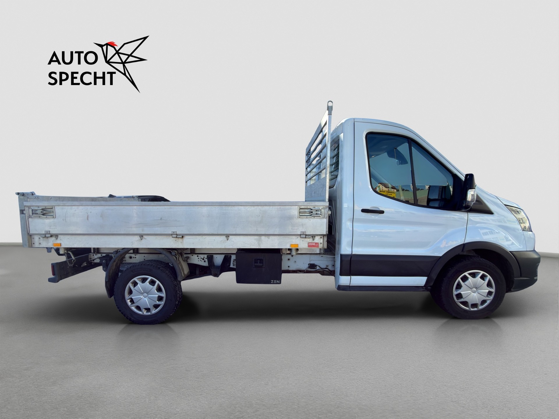 FORD Transit 350 L2 Trend 2.0 TDCi 170 RWD-image-4