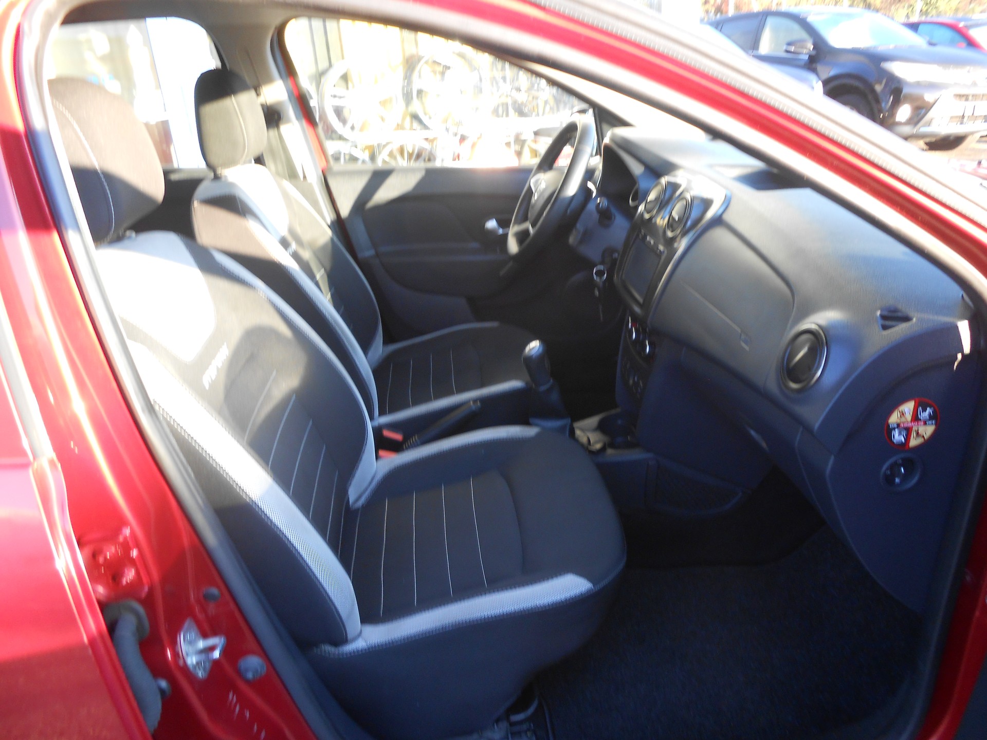 DACIA Sandero Tce 90 Stepway-image-6