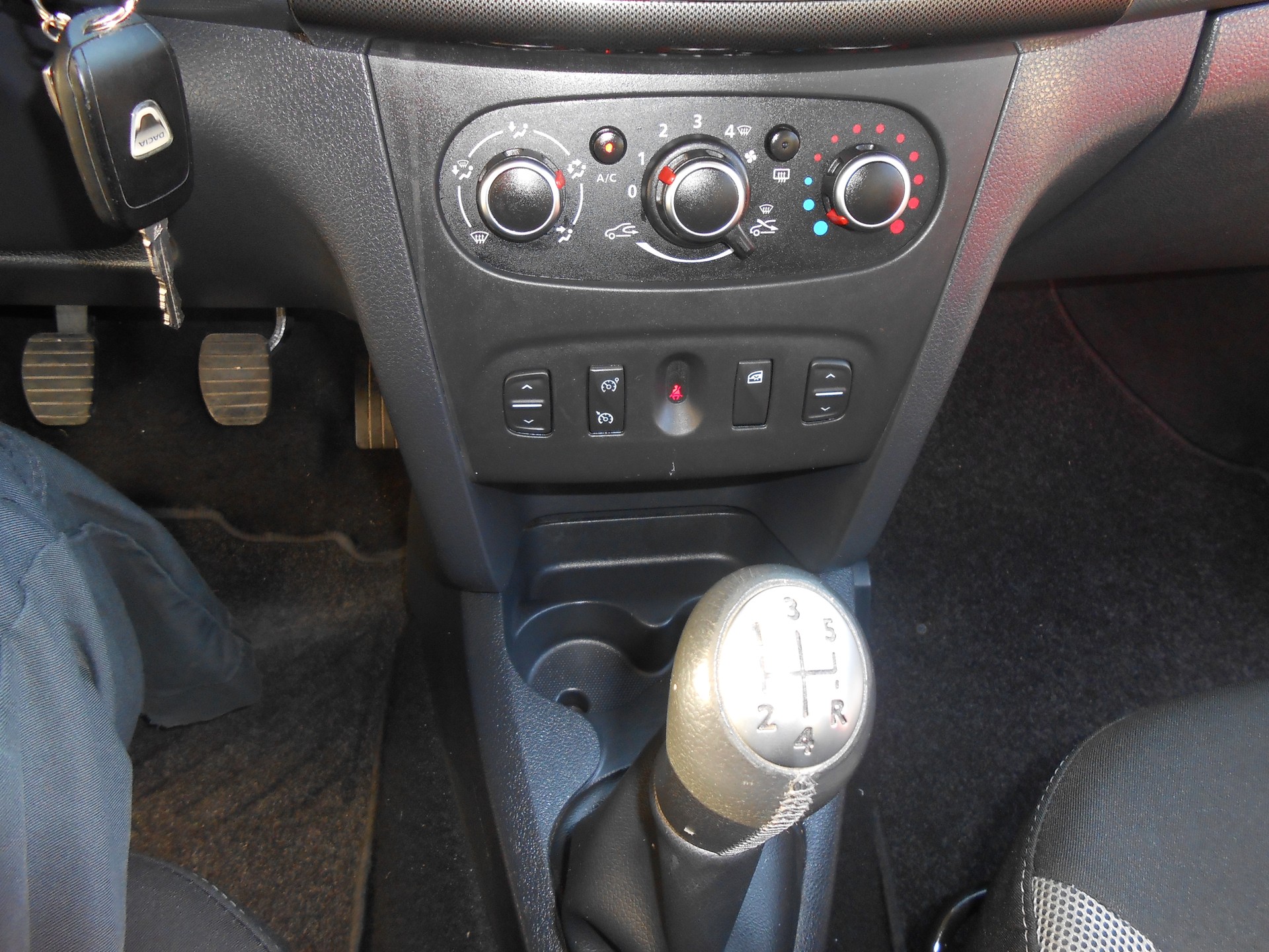 DACIA Sandero Tce 90 Stepway-image-10