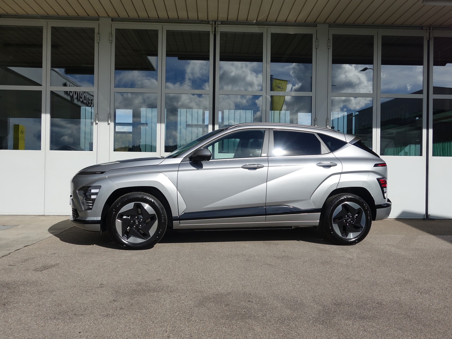 HYUNDAI Kona EV 65.4 kWh Amplia inkl. 4 Aluwinterräder-image-17