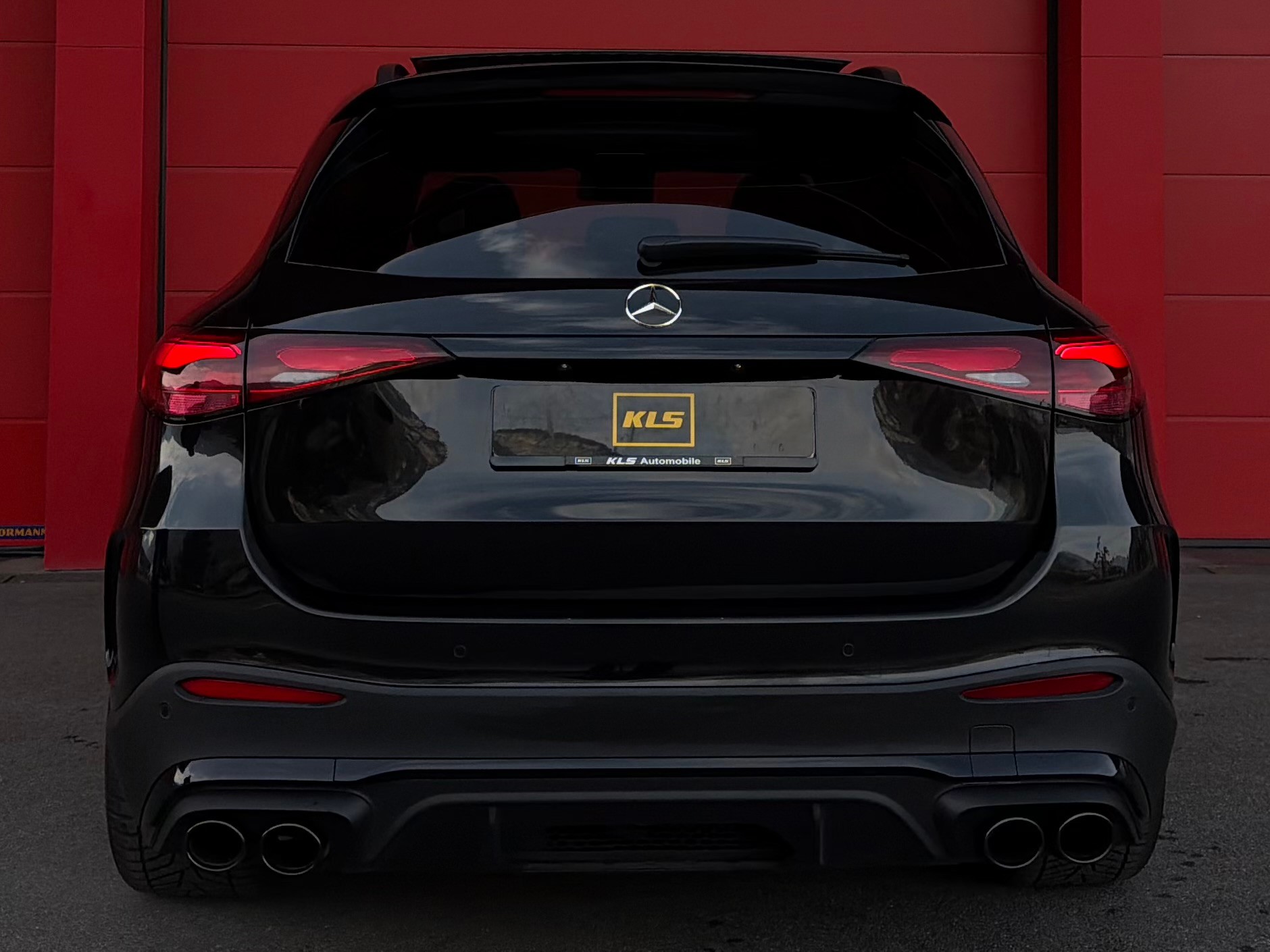MERCEDES-BENZ GLC 43 AMG Executive Edition 4Matic 9G-Tronic-image-4