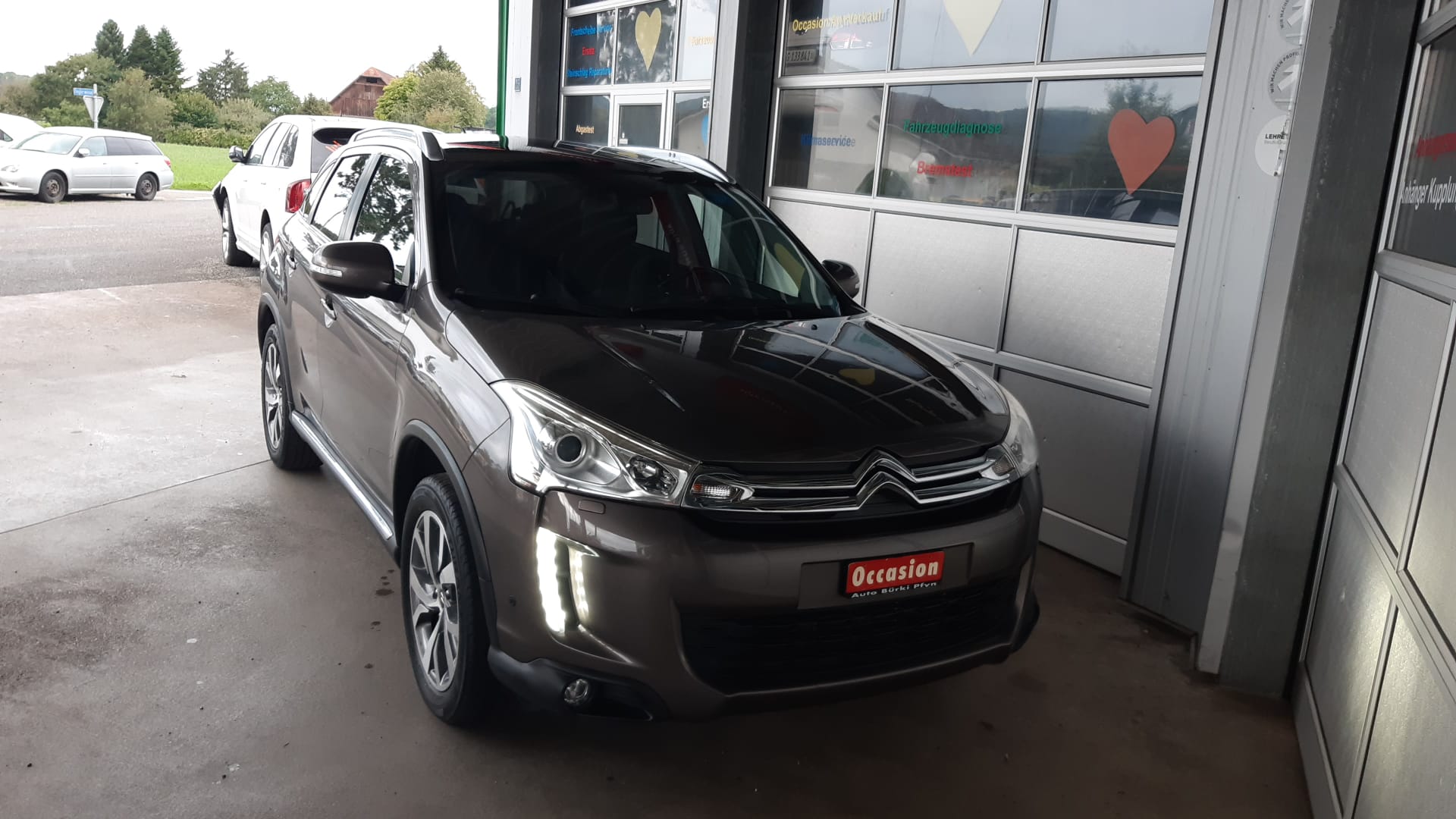 CITROEN C4 Aircross 1.8 HDi Exclusive 4WD-image-3