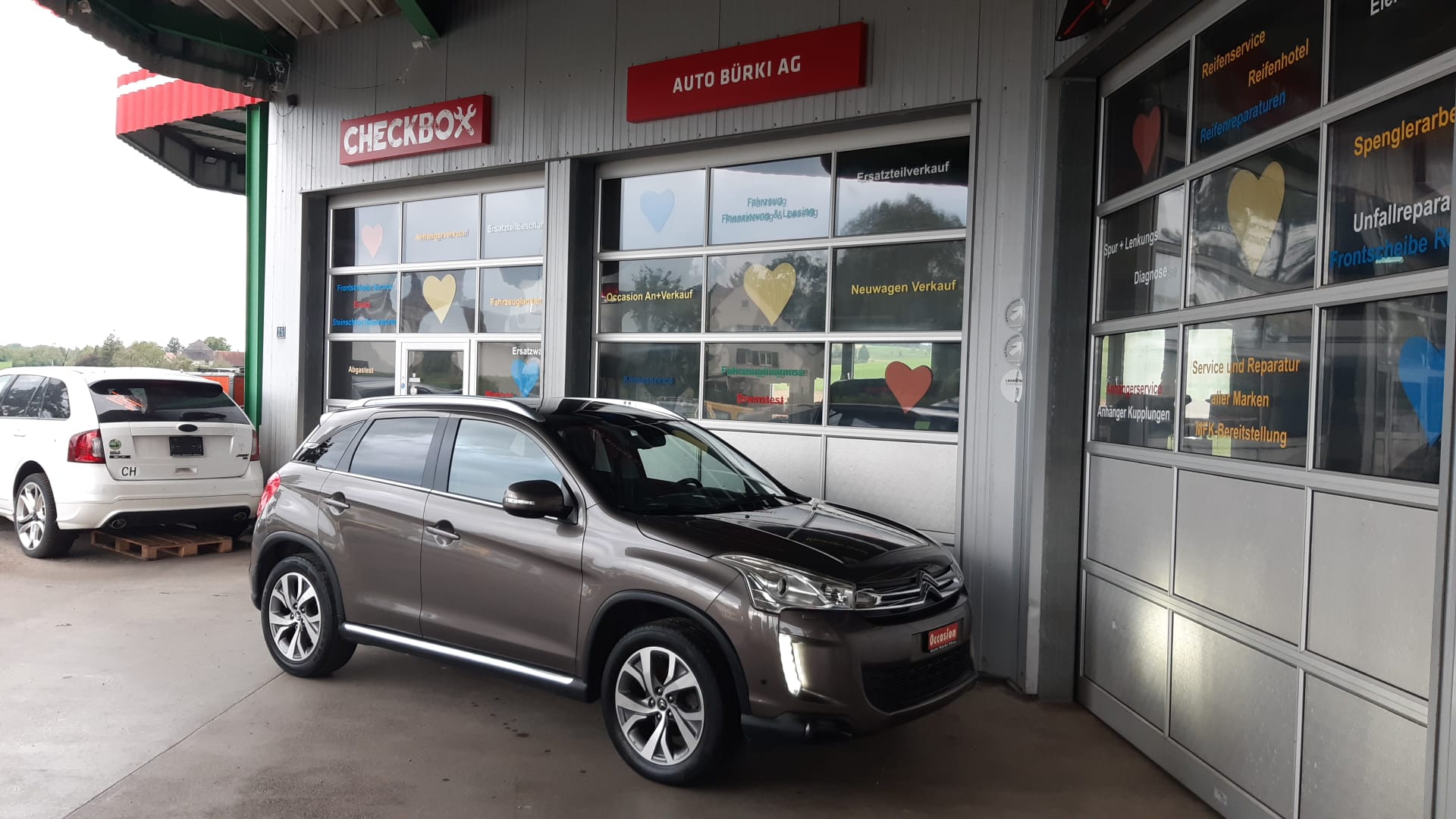 CITROEN C4 Aircross 1.8 HDi Exclusive 4WD-image-4
