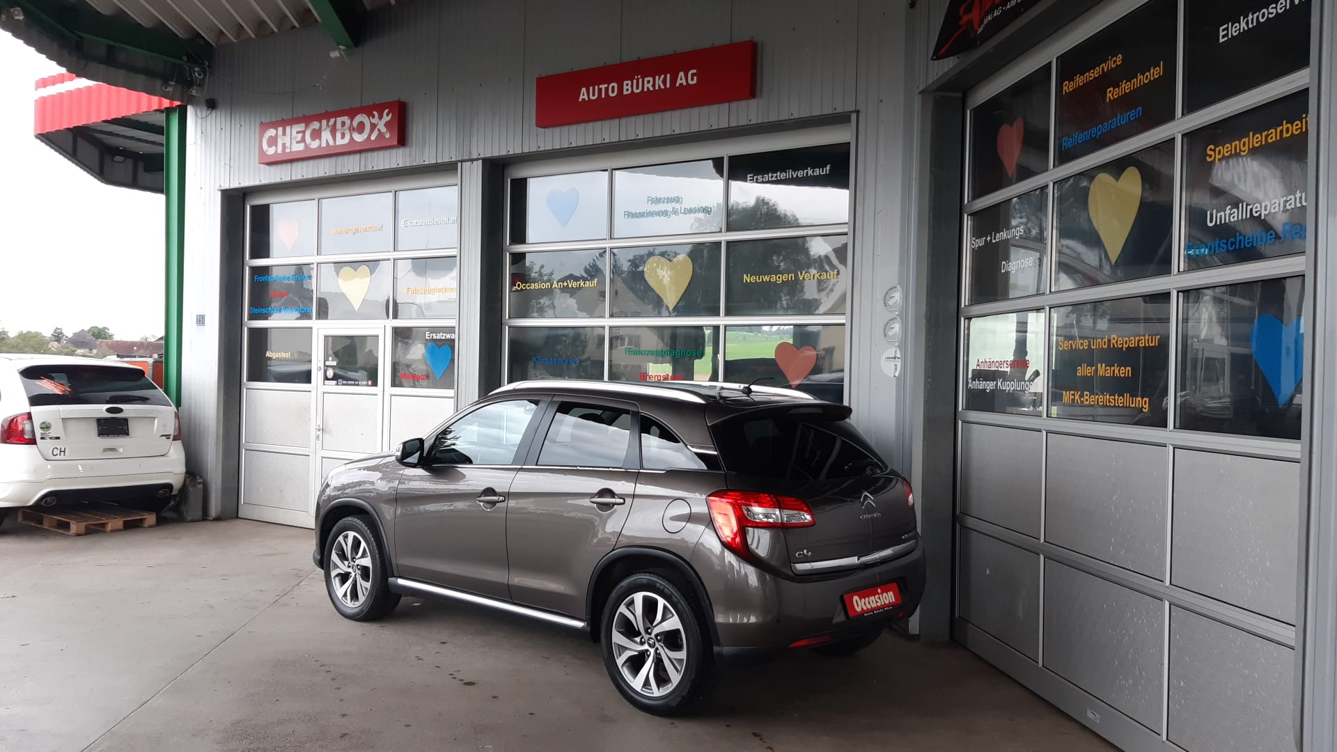 CITROEN C4 Aircross 1.8 HDi Exclusive 4WD-image-8