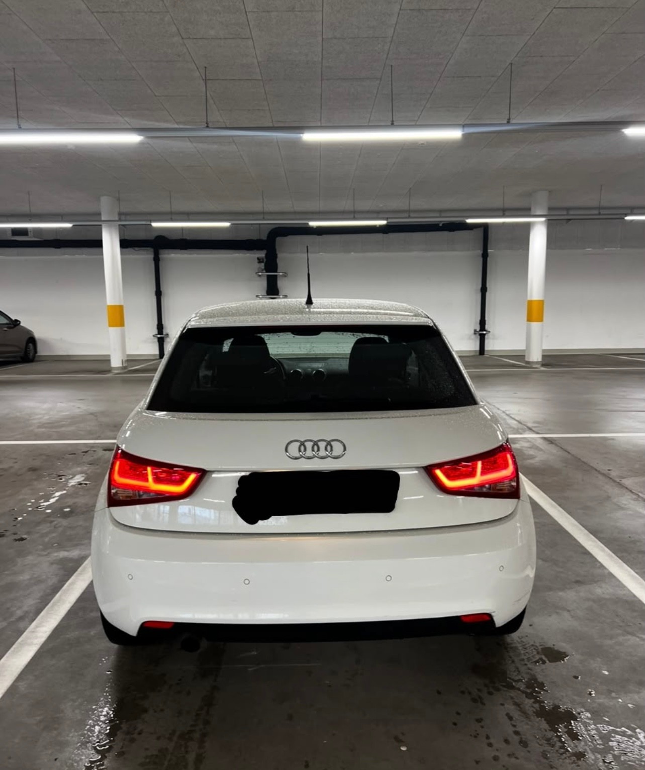 AUDI 1.2 TFSI Attraction-image-2
