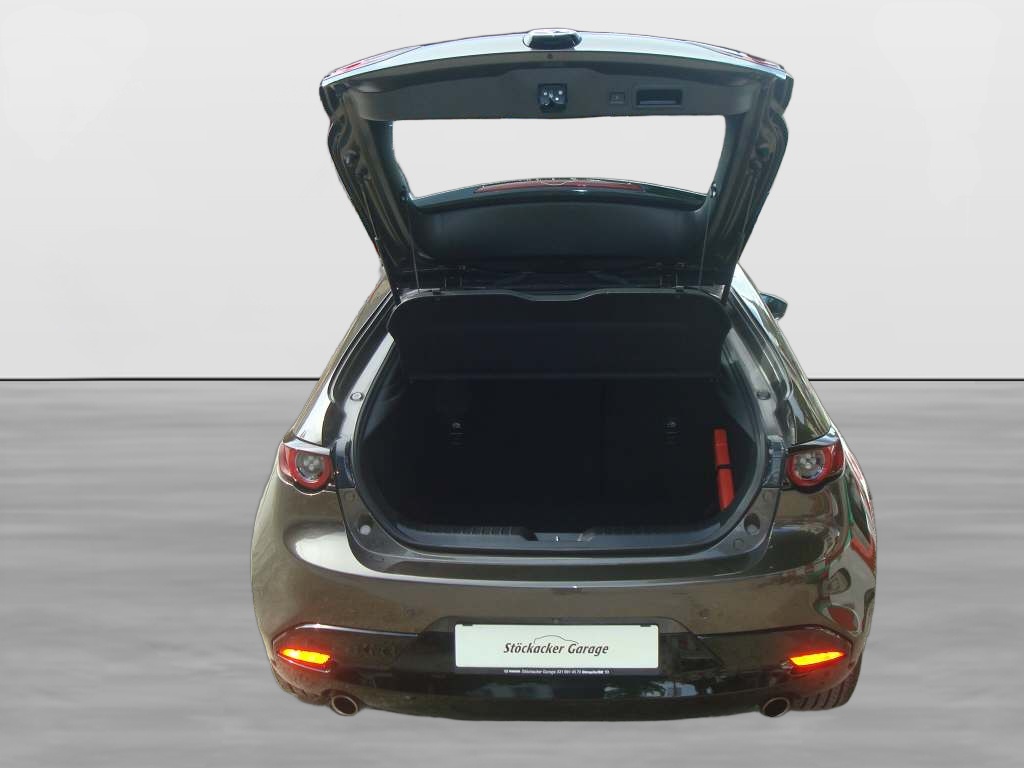 MAZDA 3 Hatchback 2.0 122 Revolution-image-5