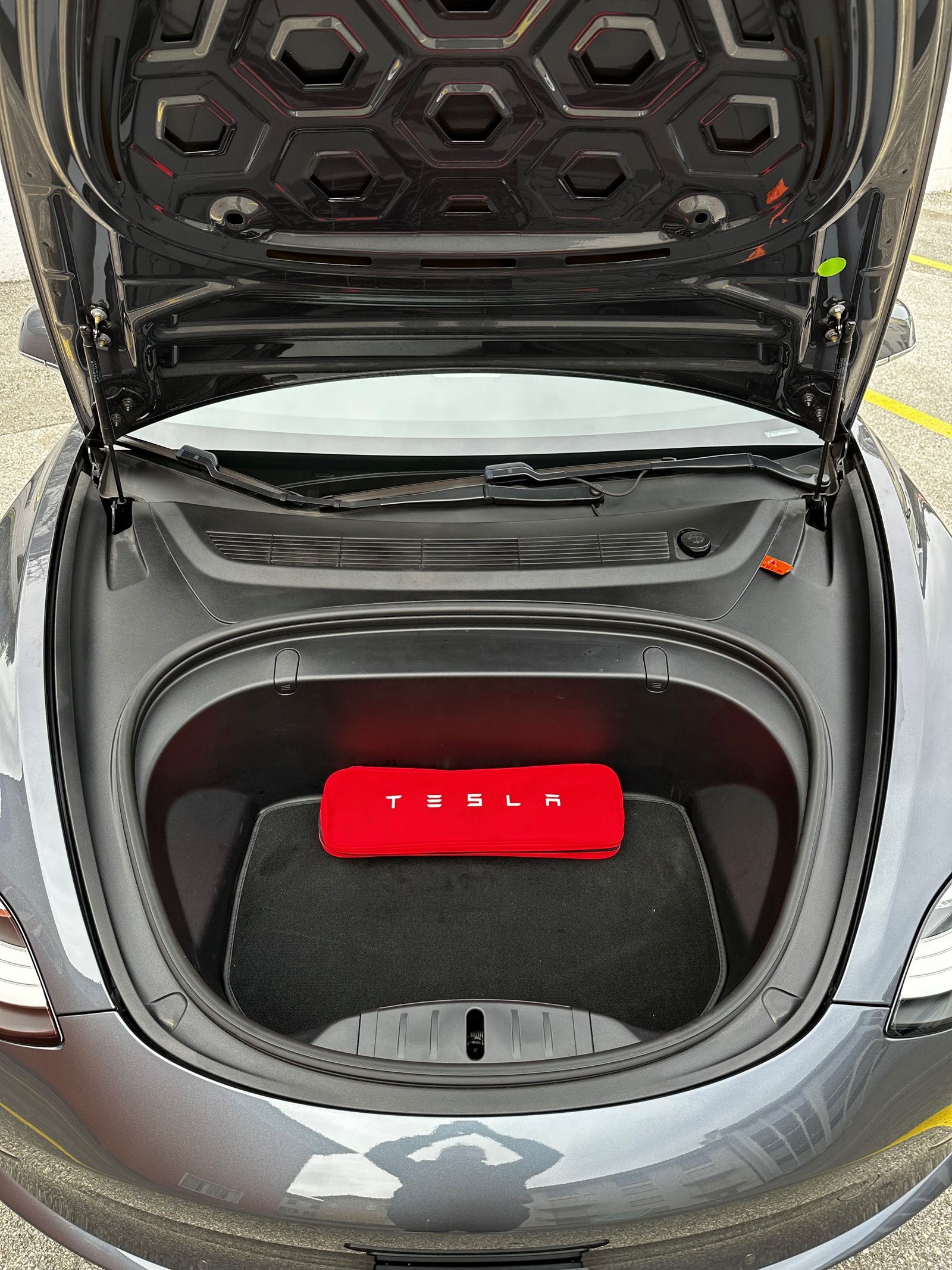 TESLA Model 3 Long Range Dual Motor AWD (4x4), AP3, FSD-image-11