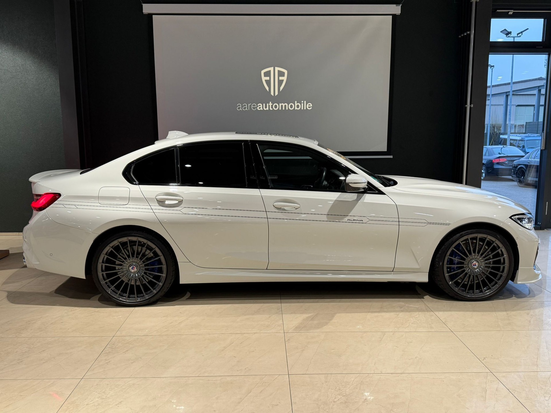 BMW-ALPINA B3 BiTurbo 3.0 xDrive Switch-Tronic-image-2