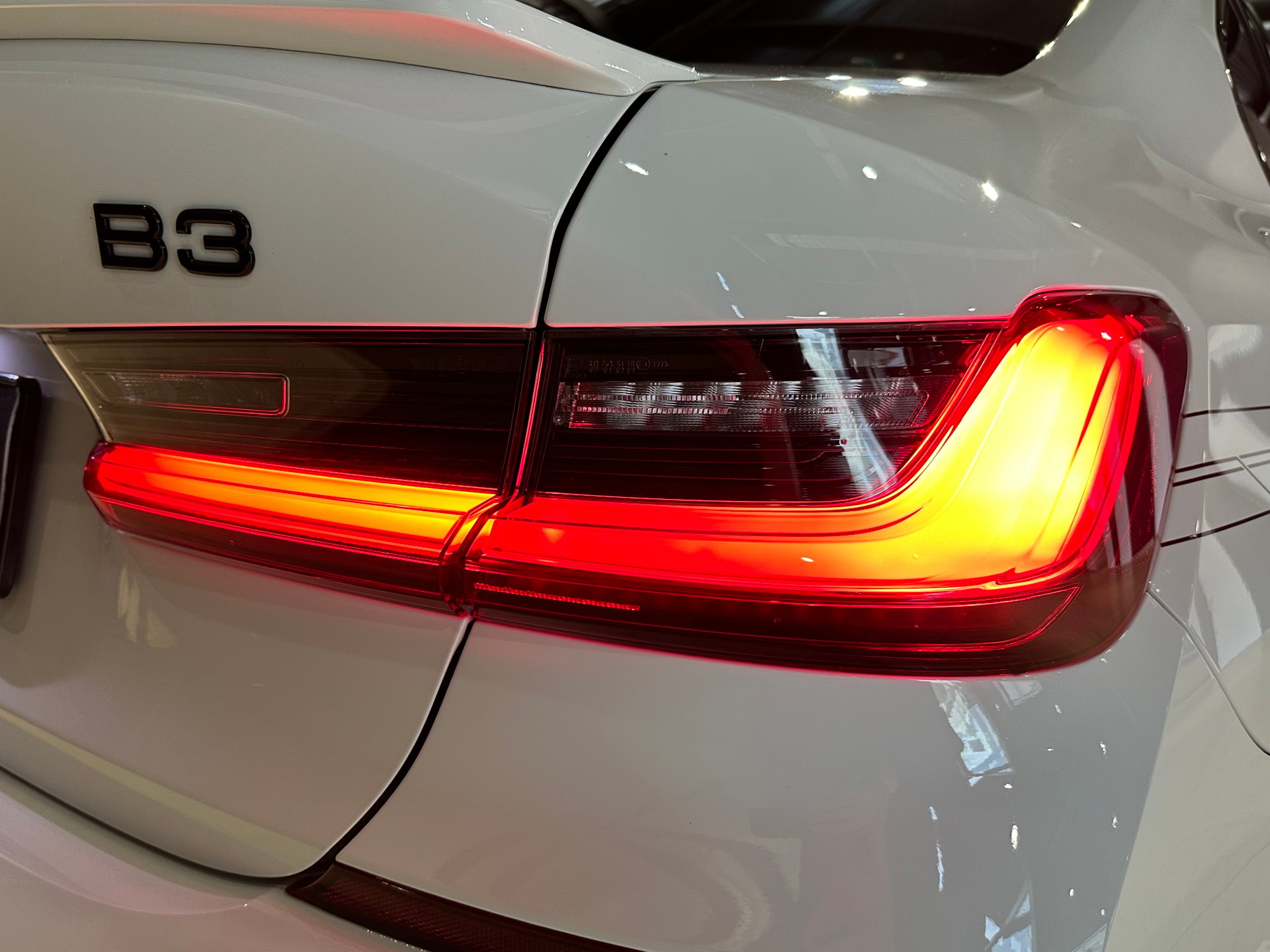 BMW-ALPINA B3 BiTurbo 3.0 xDrive Switch-Tronic-image-8