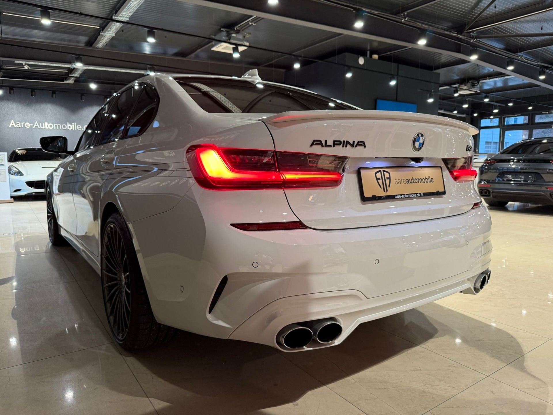 BMW-ALPINA B3 BiTurbo 3.0 xDrive Switch-Tronic-image-6