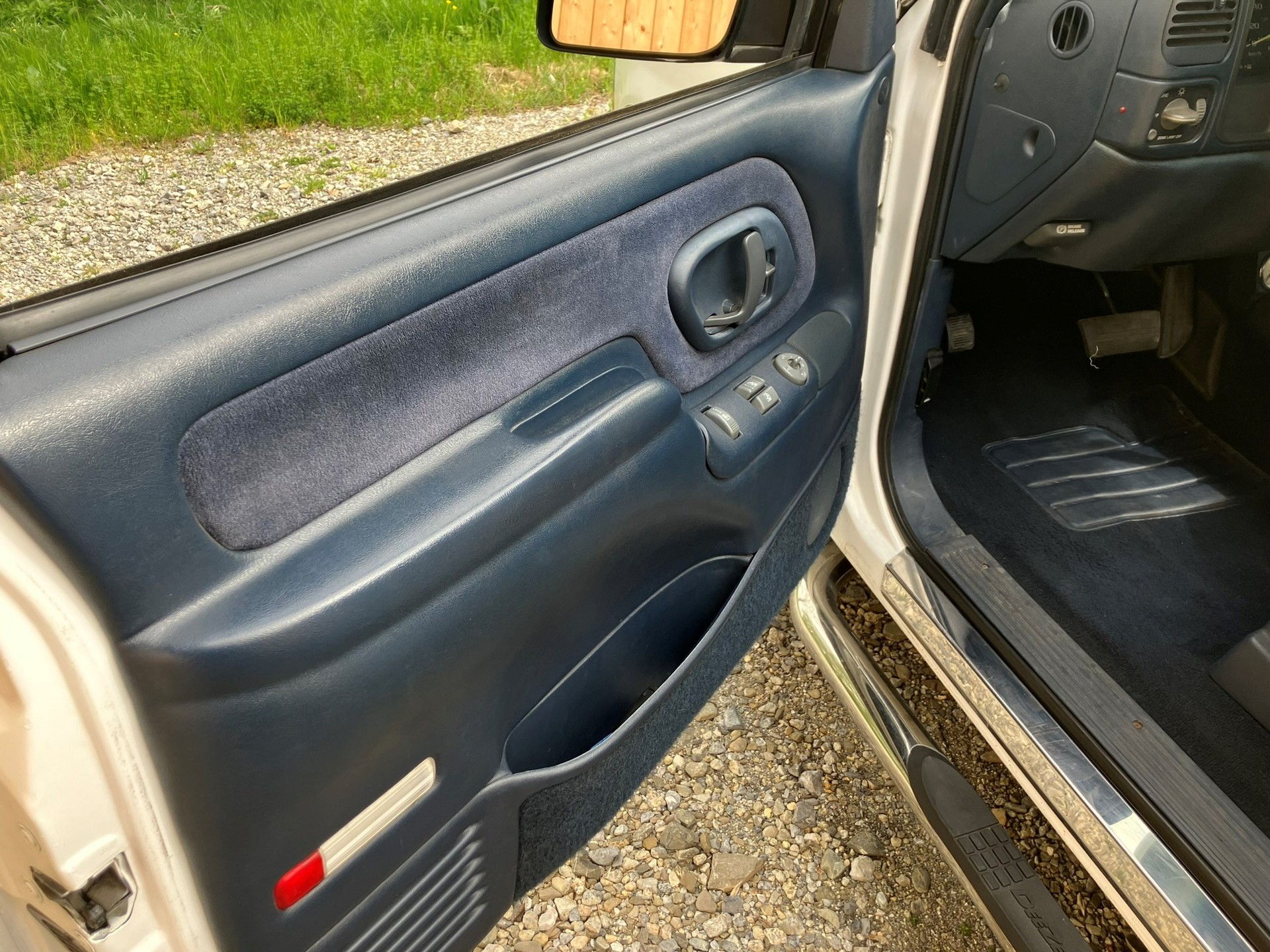 CHEVROLET K1500 Silverado Z71-image-11