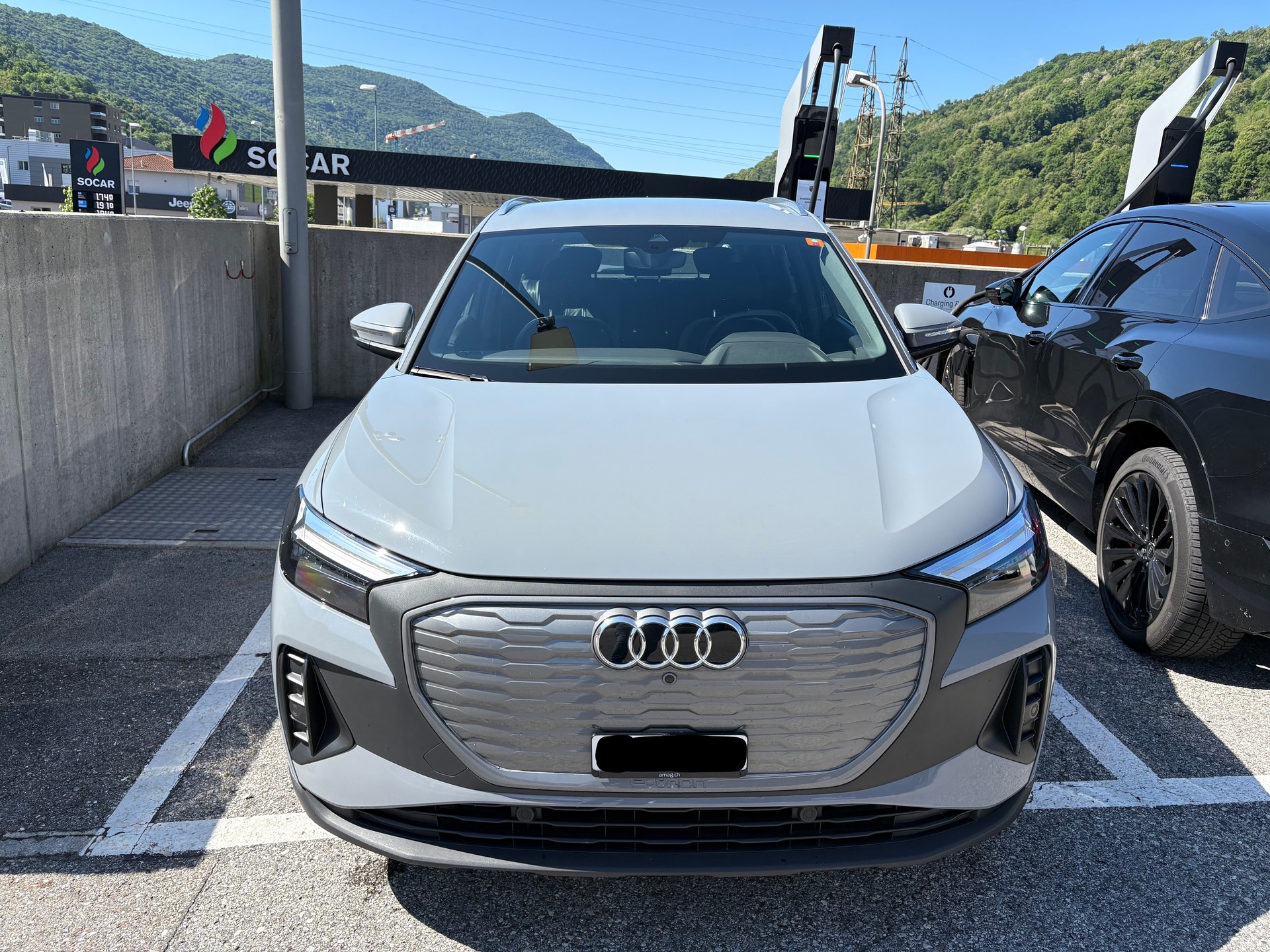AUDI Q4 e-tron 40-image-0