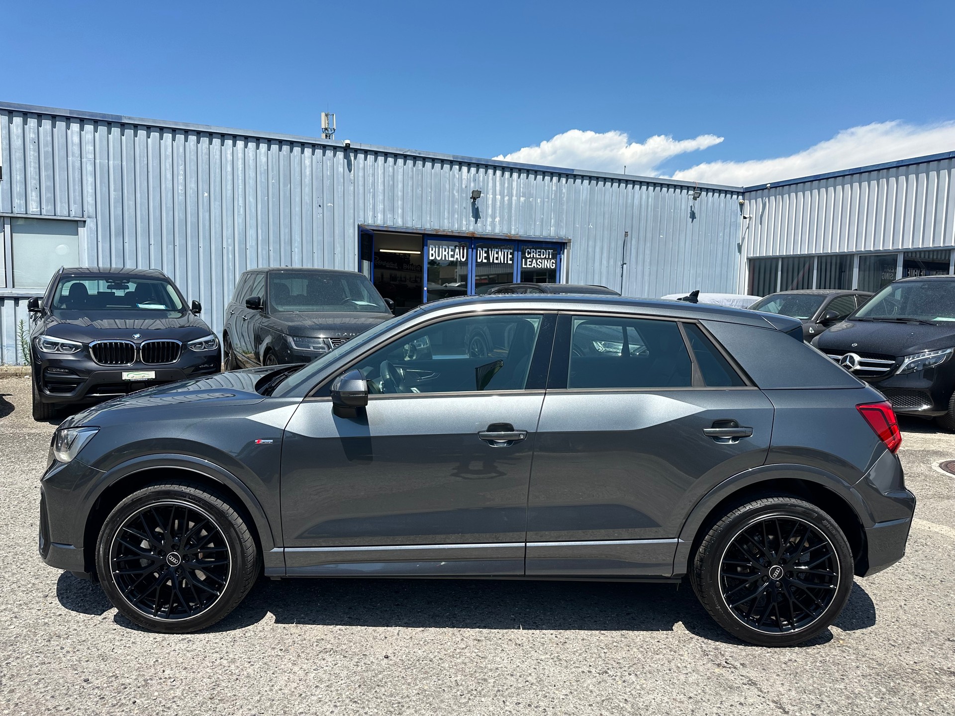 AUDI Q2 35 TFSI S line S-tronic-image-3