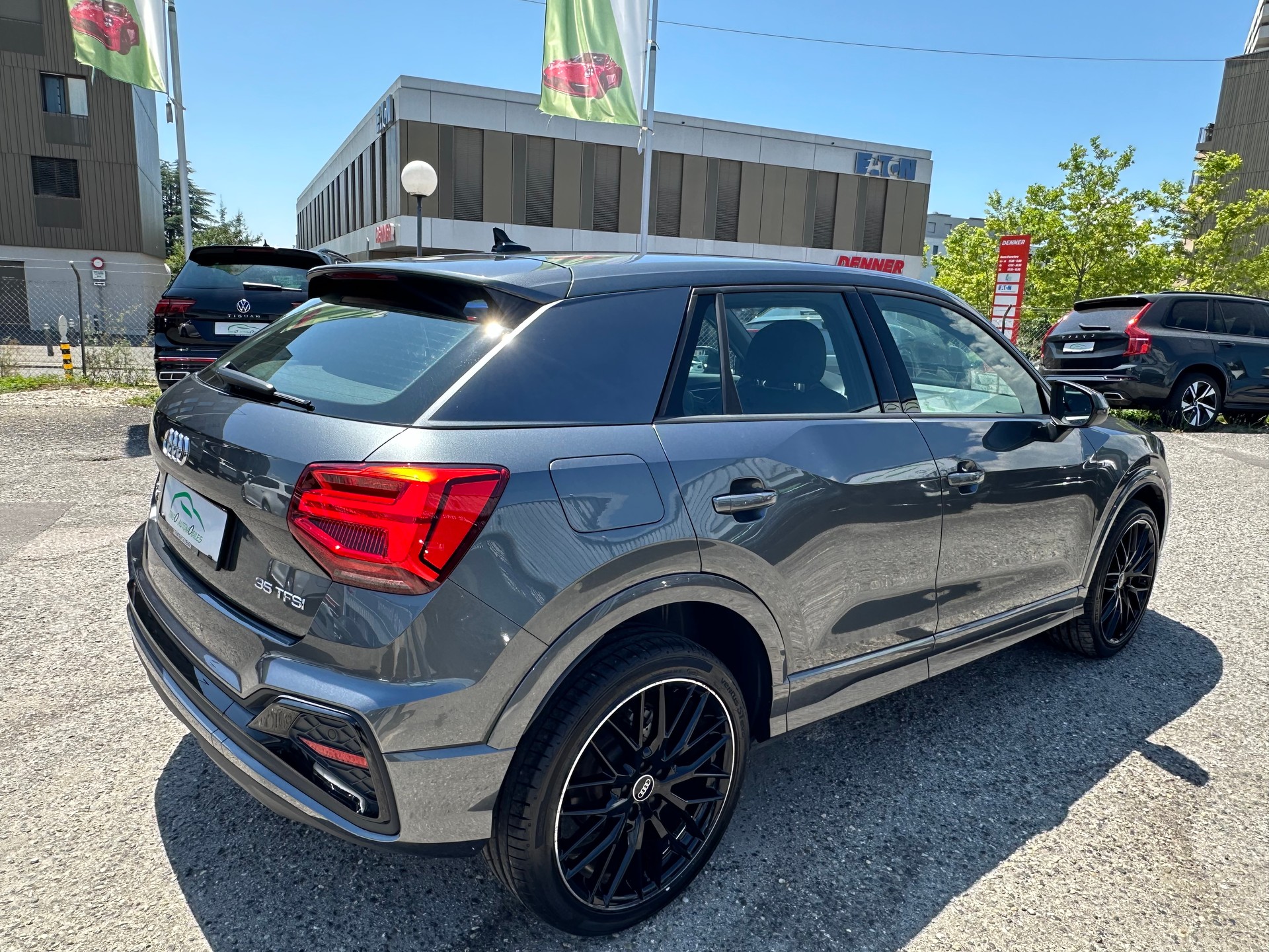 AUDI Q2 35 TFSI S line S-tronic-image-6