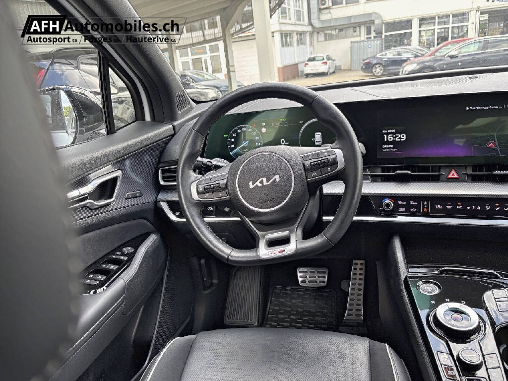 KIA Sportage 1.6 T-GDi PHEV GT-Line-image-2