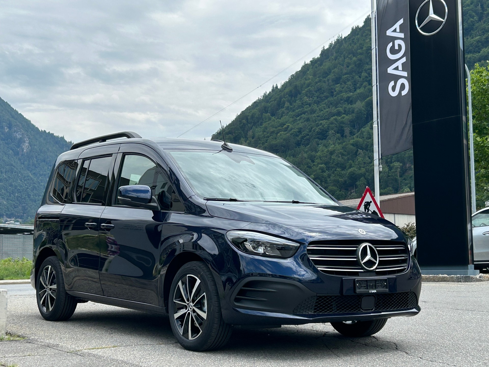 MERCEDES-BENZ T-Klasse T 180 Style S-image-0
