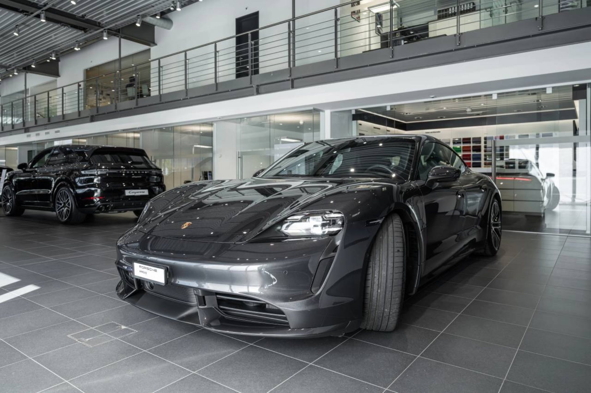 PORSCHE Taycan Turbo-image-8