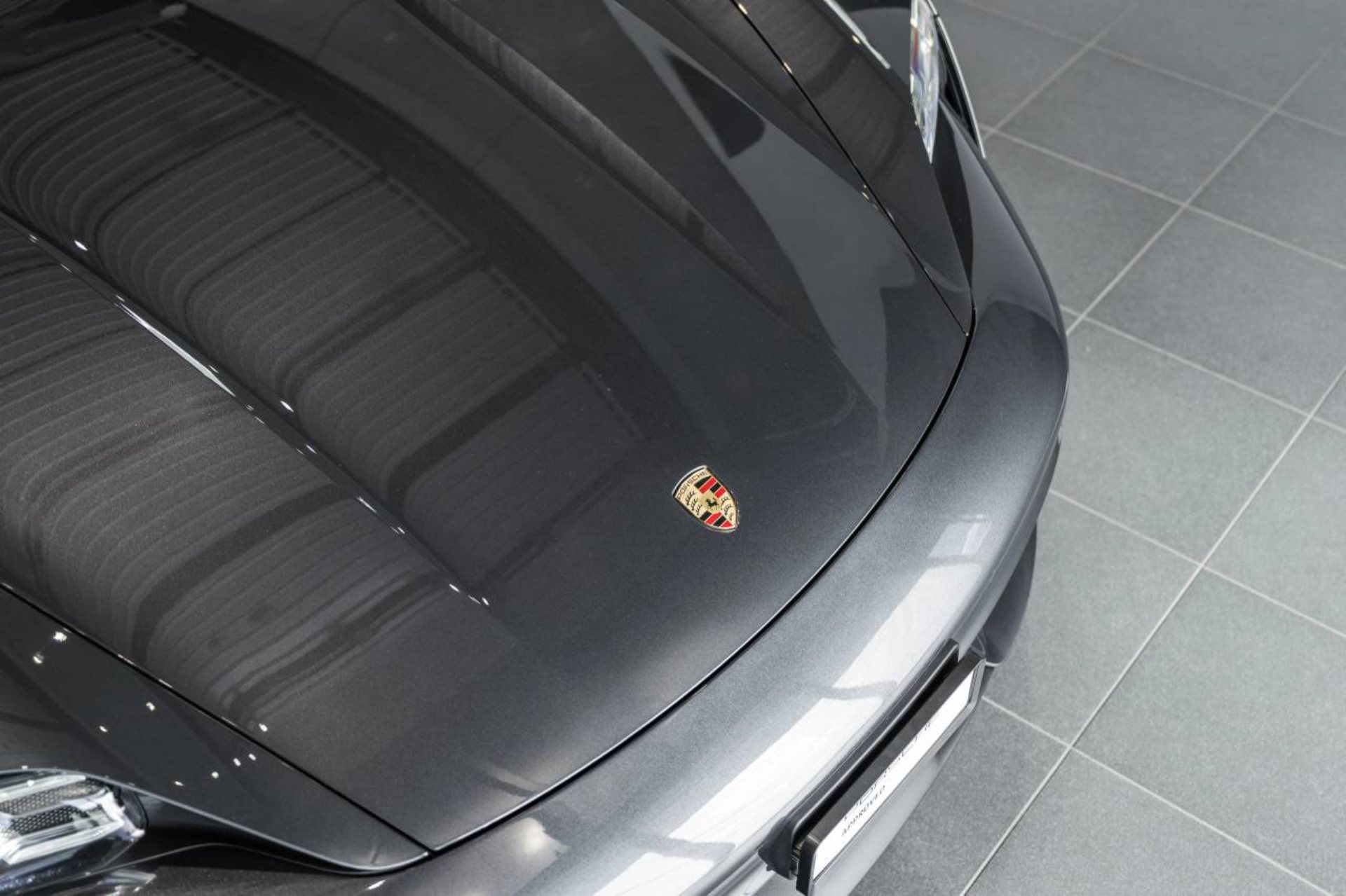 PORSCHE Taycan Turbo-image-25