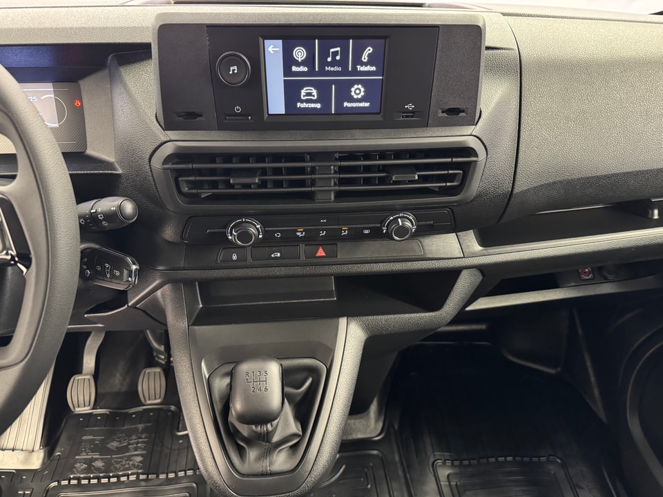 PROACE Van L1 1.5 D Active