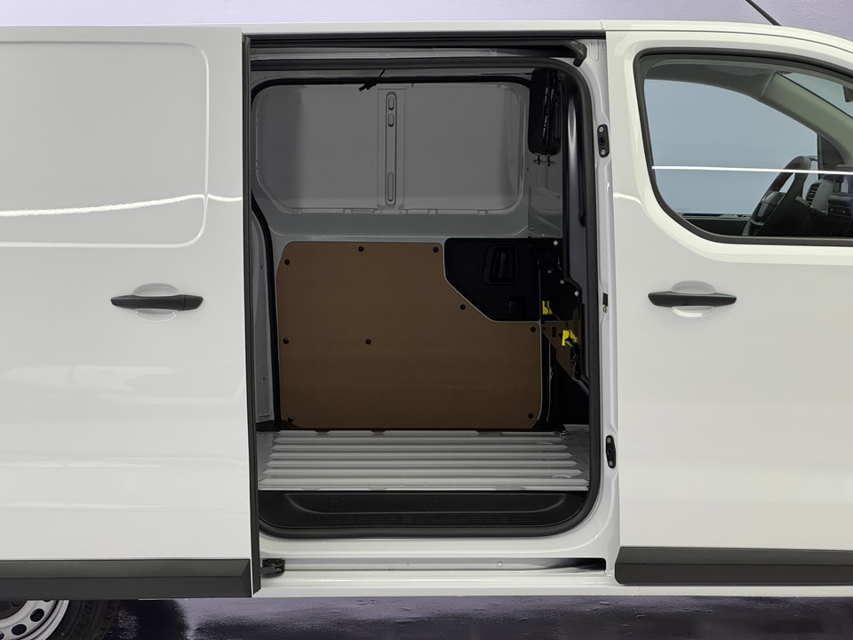 PROACE Van L1 1.5 D Active