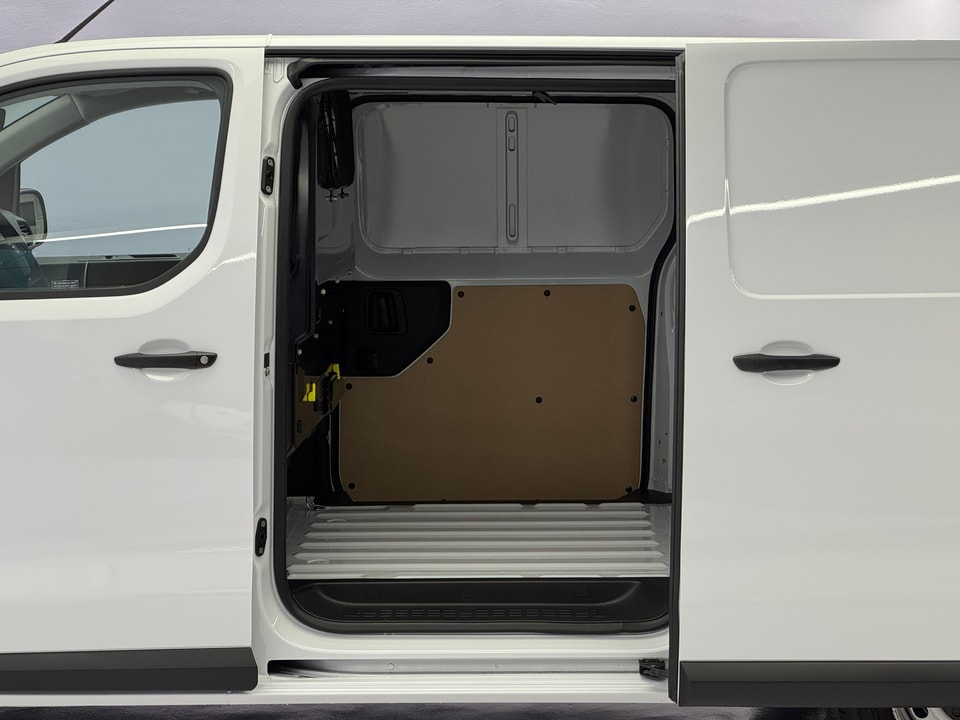 PROACE Van L1 1.5 D Active