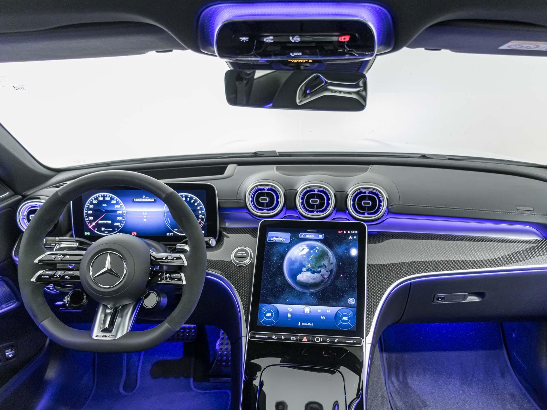 MERCEDES-BENZ C 63 AMG S E Performance-image-11
