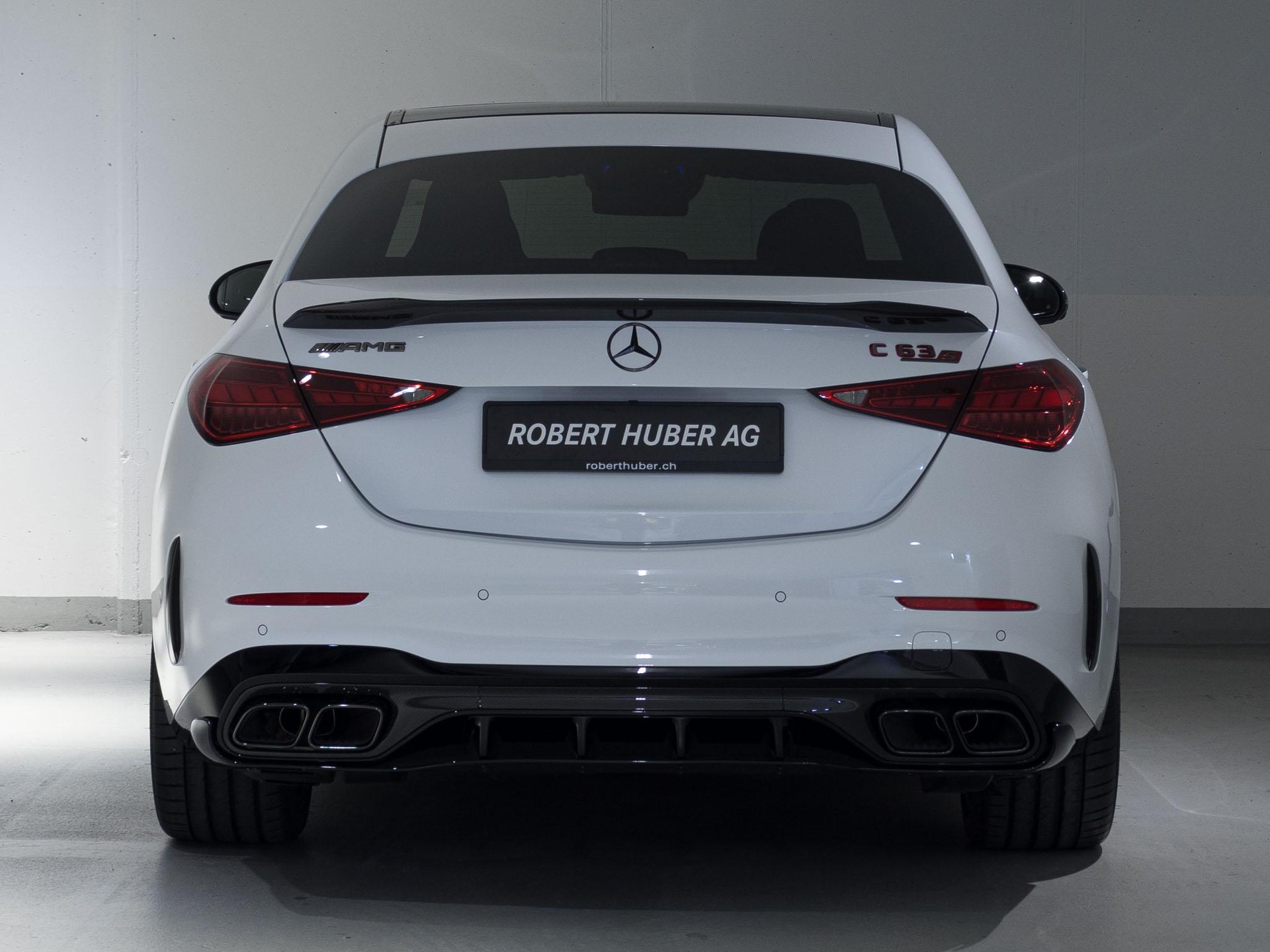 MERCEDES-BENZ C 63 AMG S E Performance-image-6