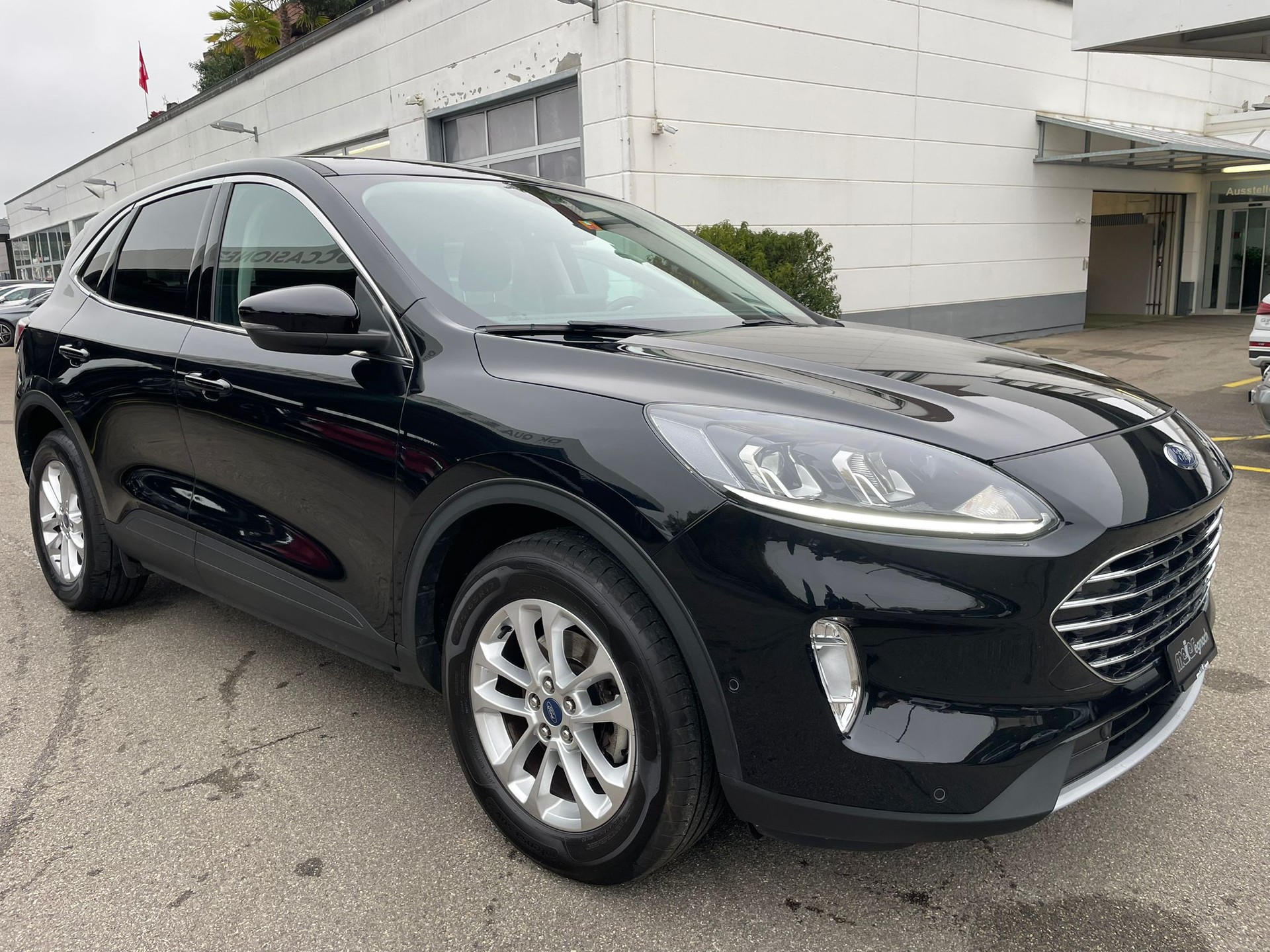 FORD Kuga 2.0 EcoBlue Hybrid Titanium 2WD-image-1