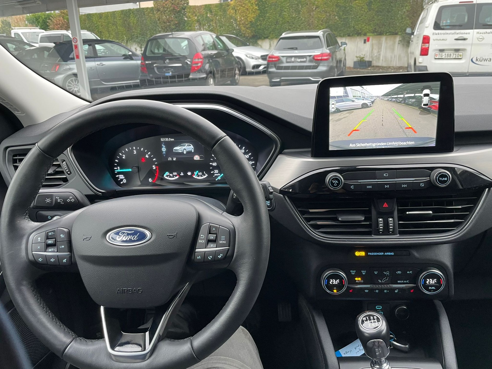 FORD Kuga 2.0 EcoBlue Hybrid Titanium 2WD-image-14
