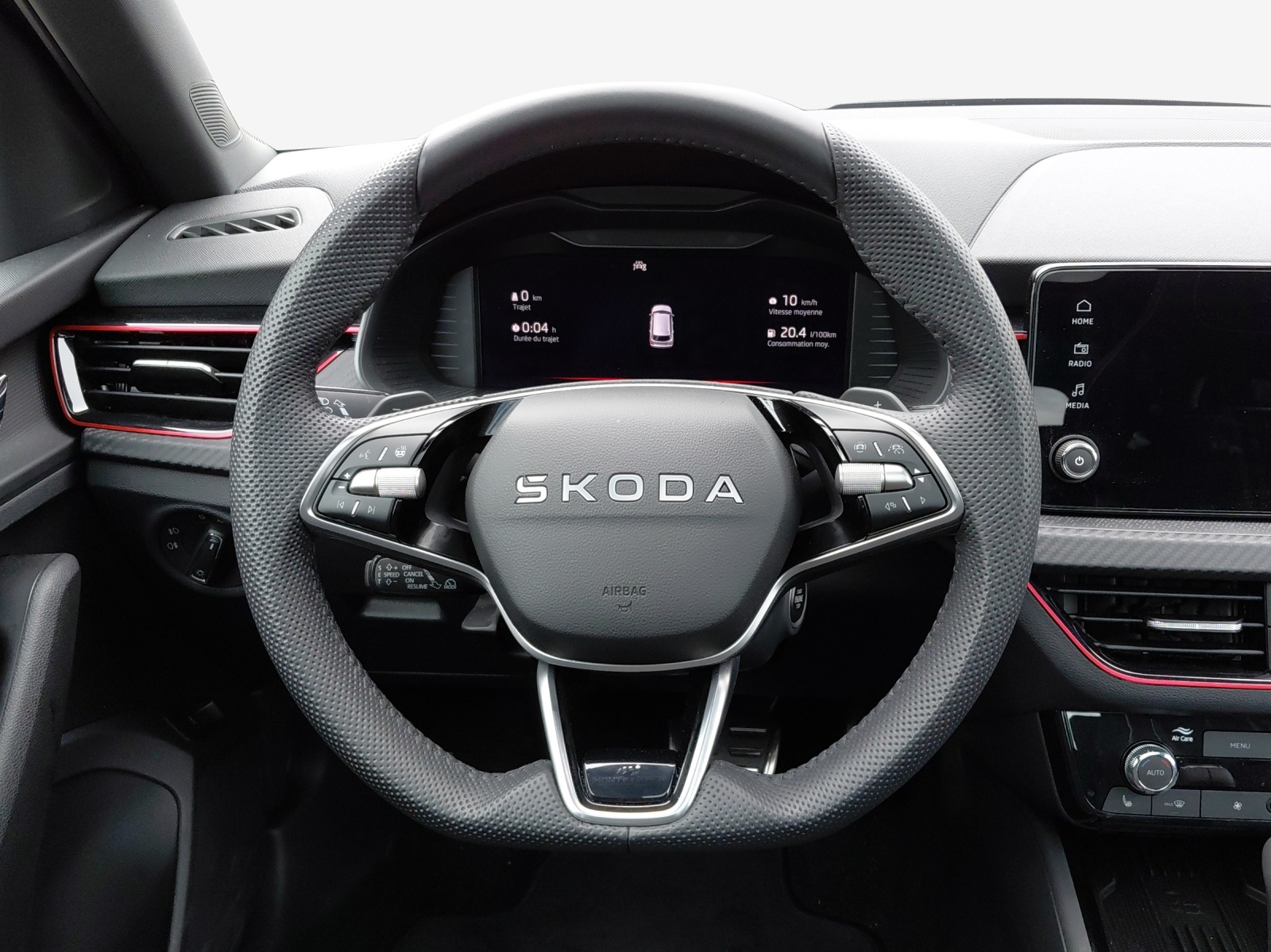 SKODA Kamiq 1.0 TSI Monte Carlo DSG-image-9