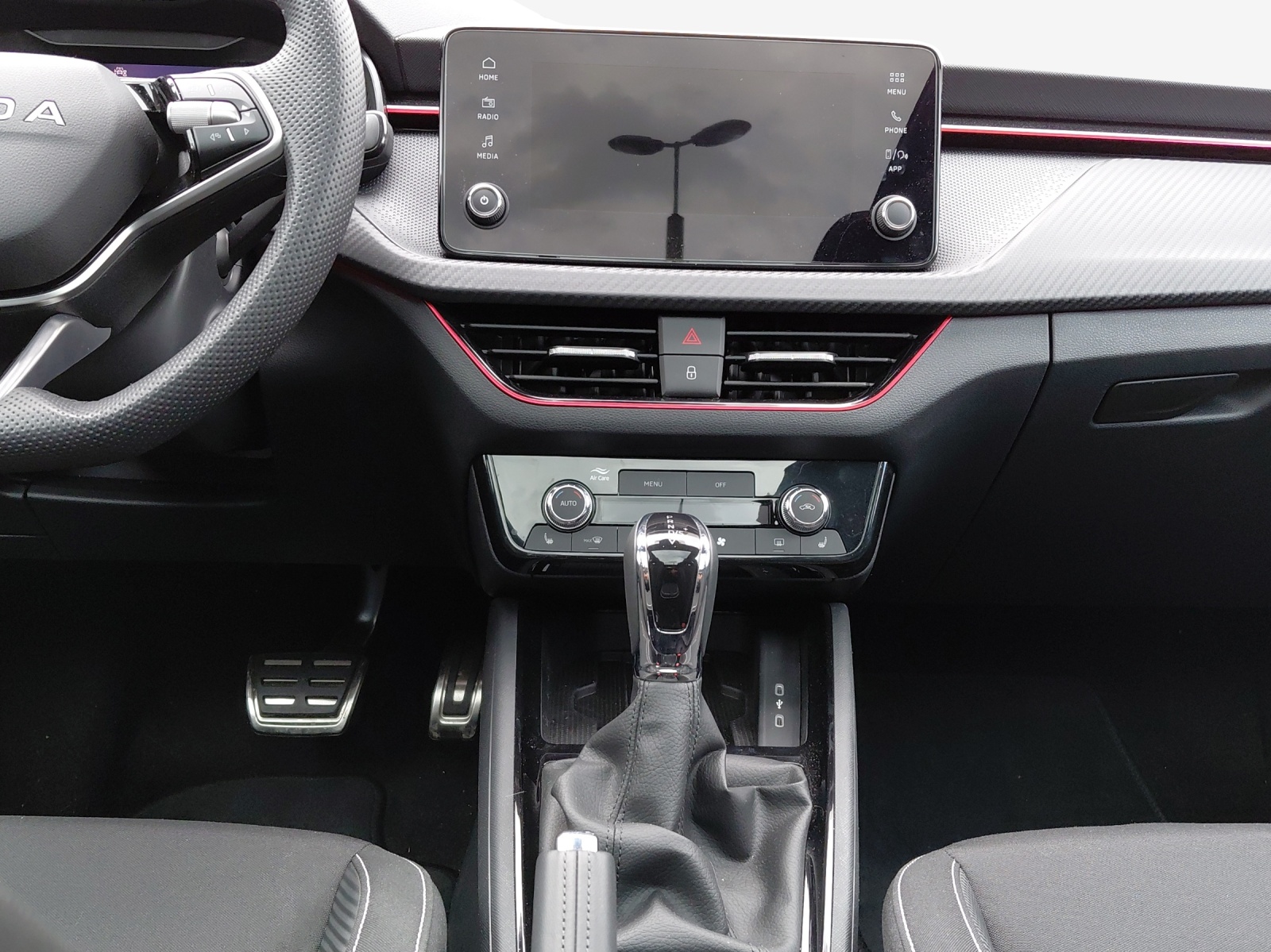 SKODA Kamiq 1.0 TSI Monte Carlo DSG-image-10
