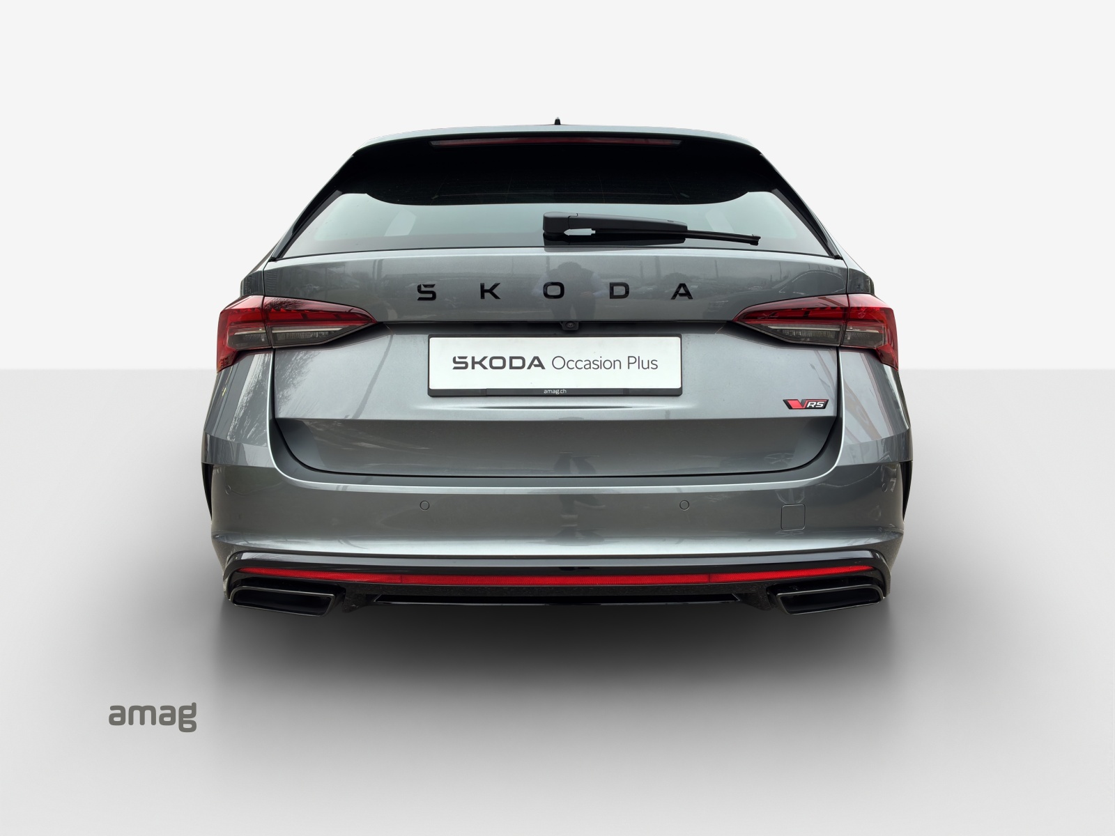 SKODA Octavia Combi 2.0 TSI DSG RS-image-3
