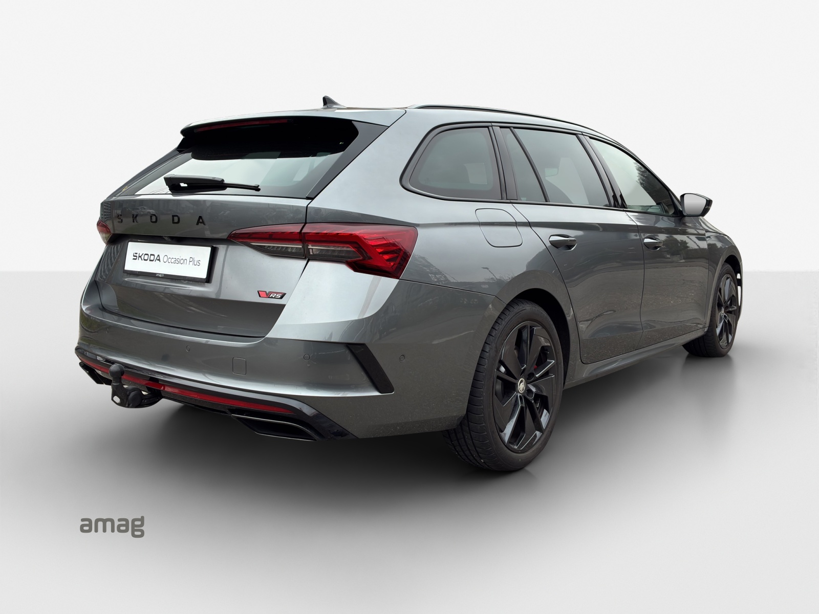 SKODA Octavia Combi 2.0 TSI DSG RS-image-4